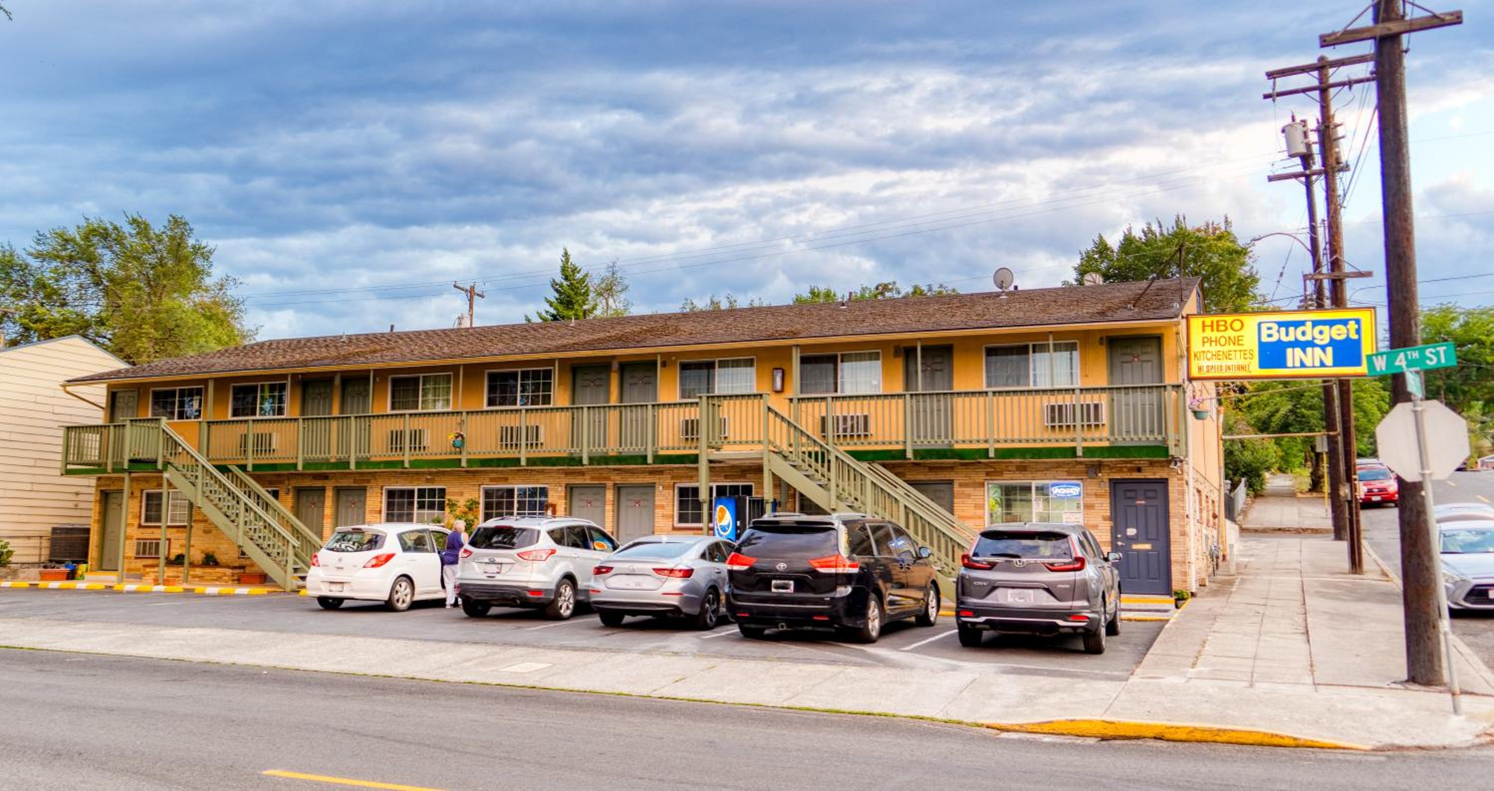 Budget Inn