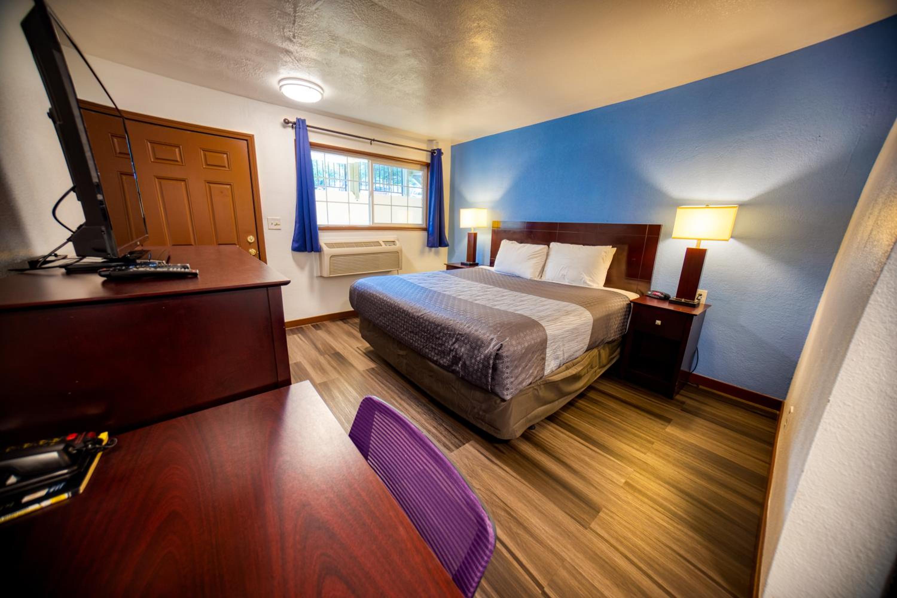 Budget Inn