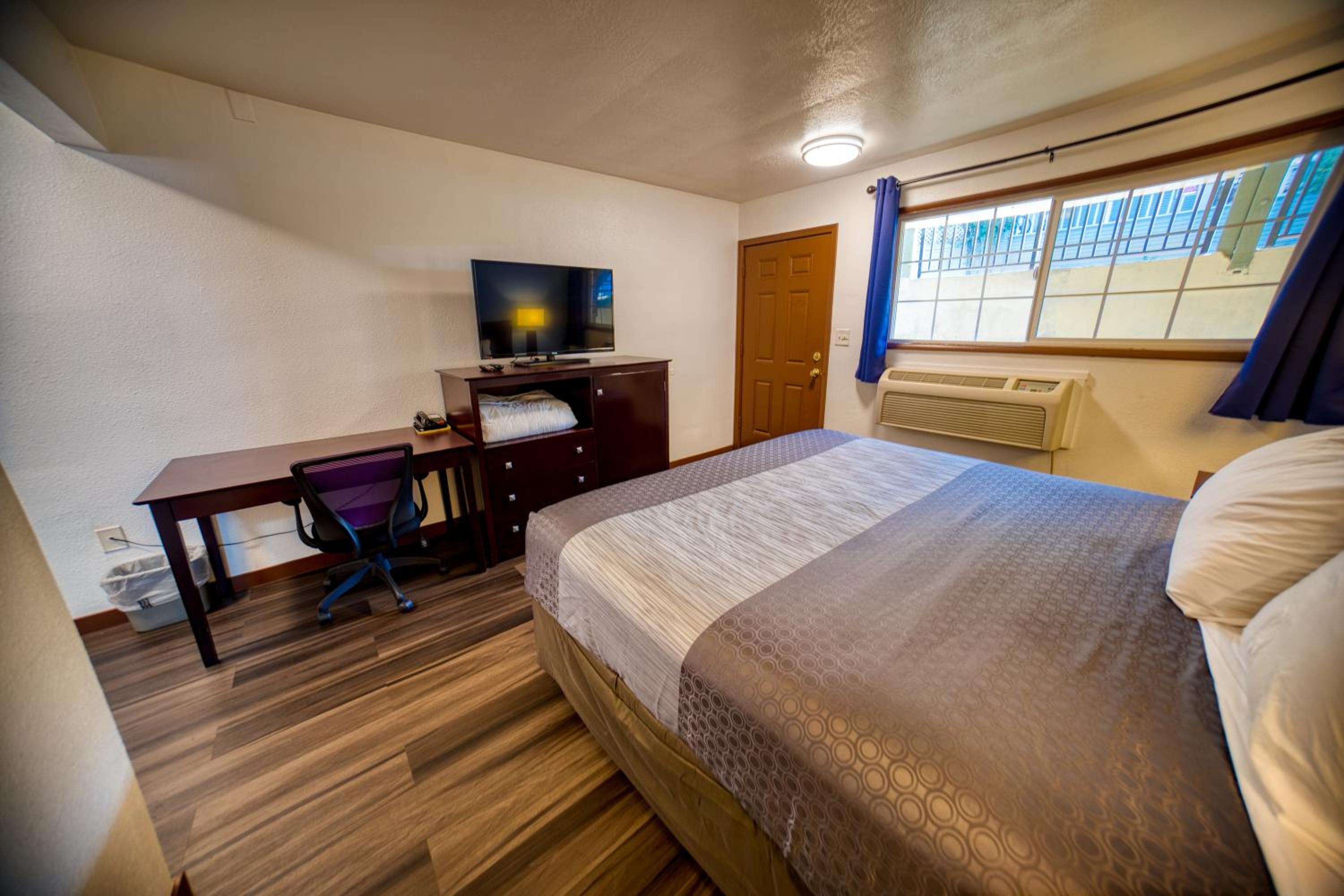 Budget Inn