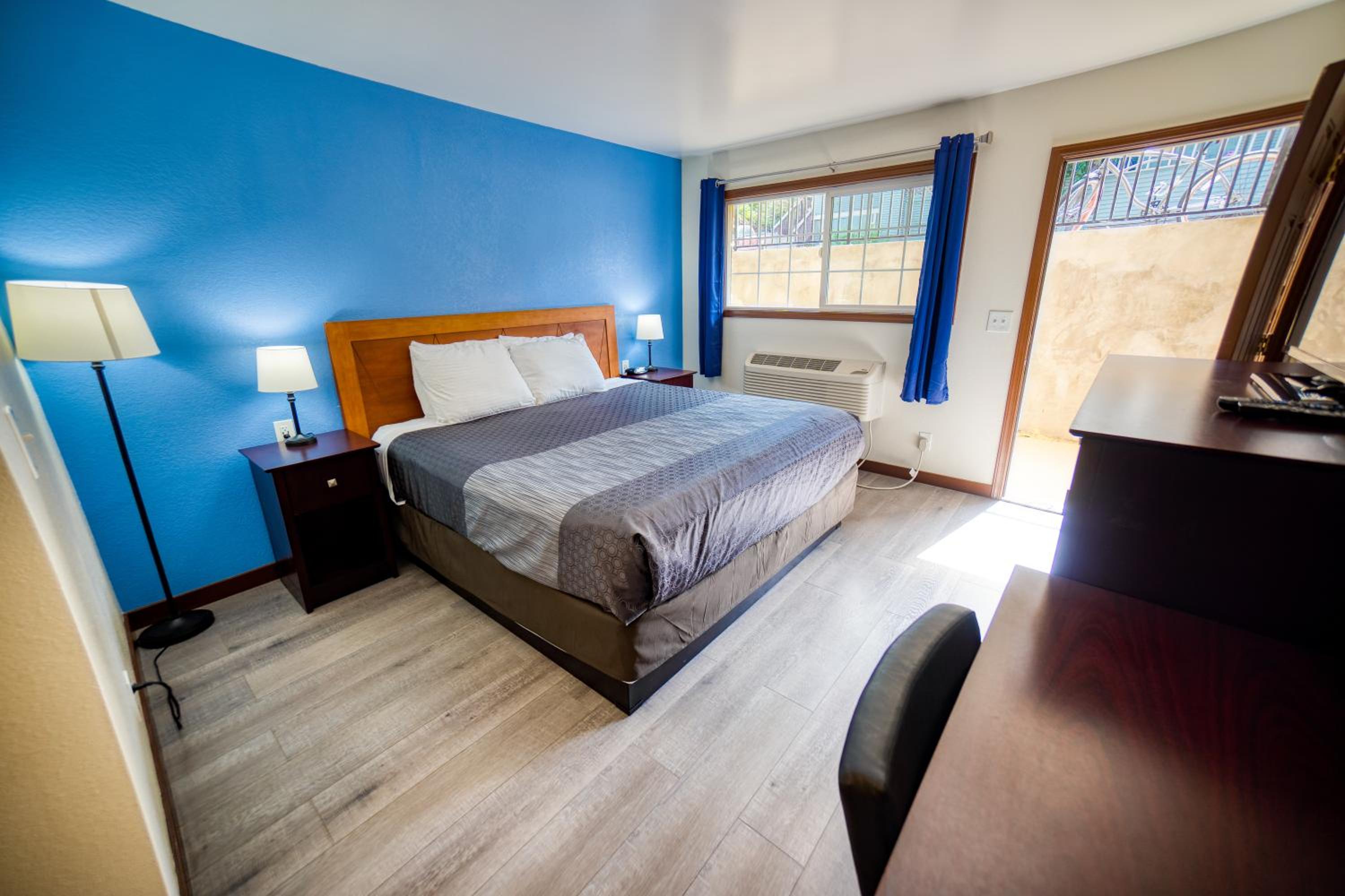 Budget Inn