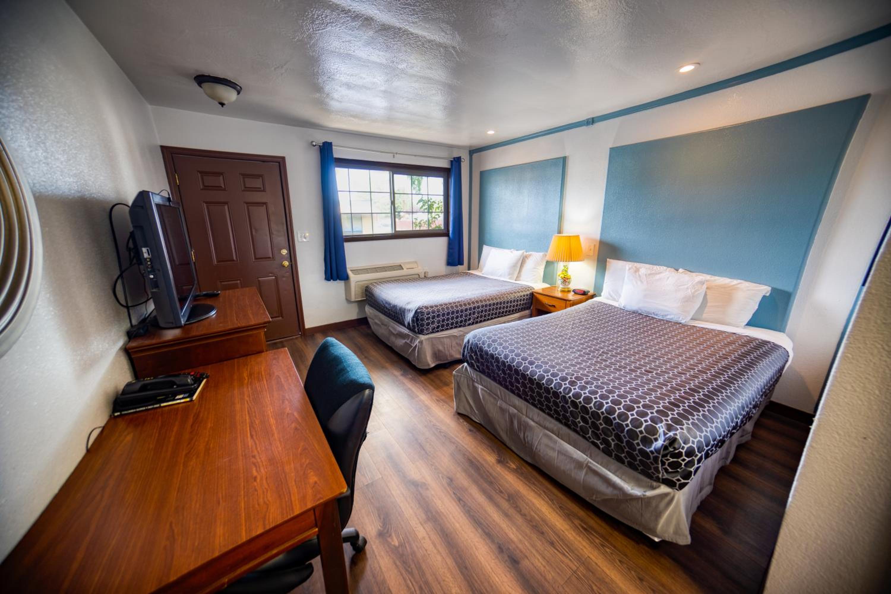 Budget Inn