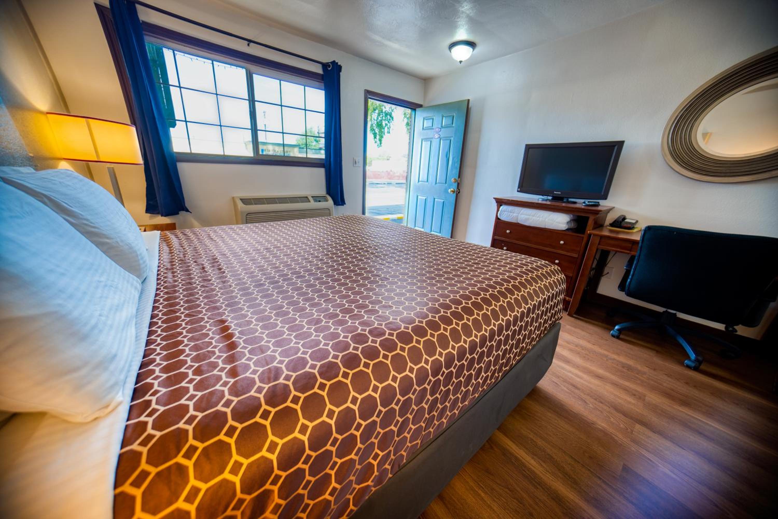 Budget Inn