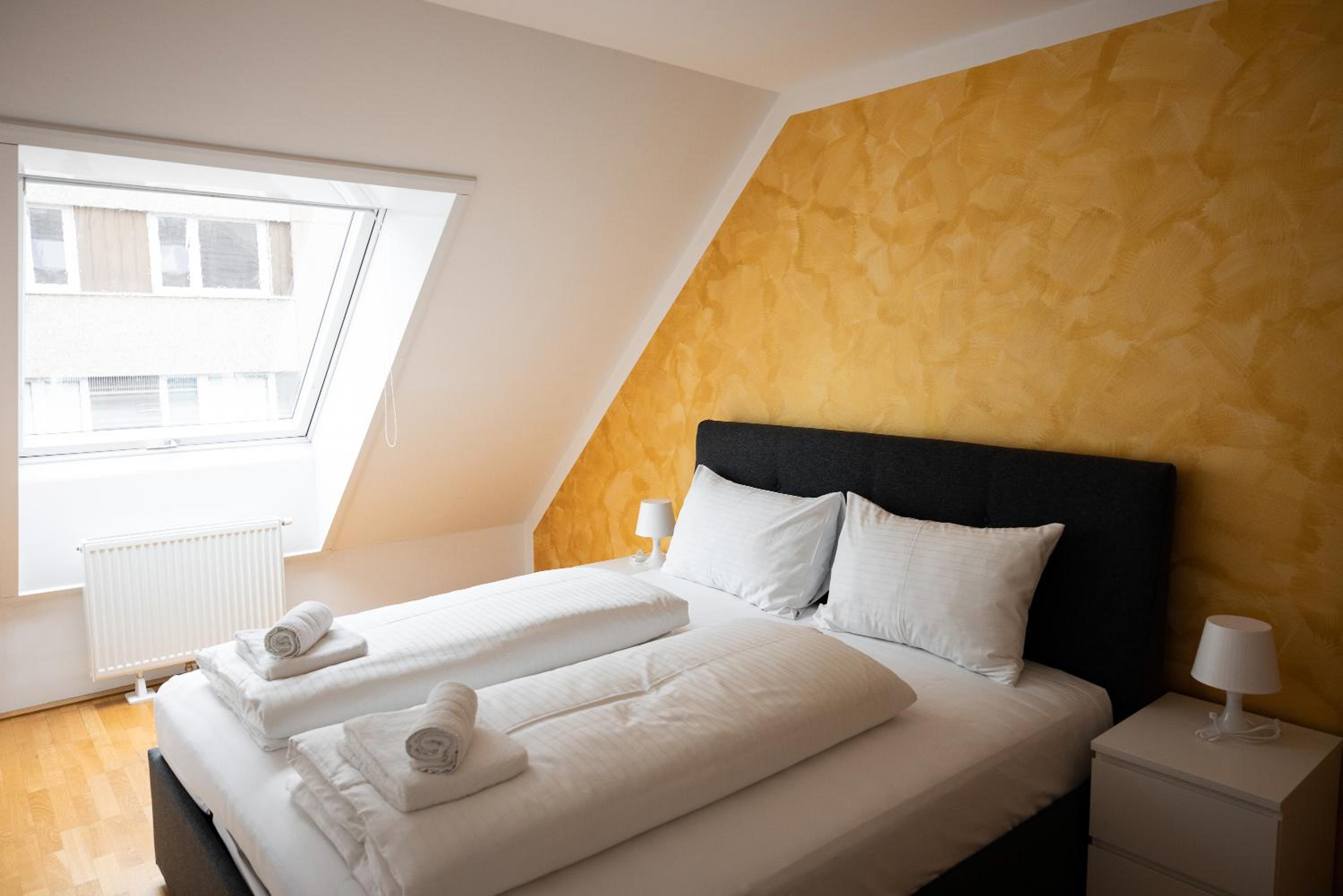 Premium 80 m2 Rooftop Apartment - 5 min to Center