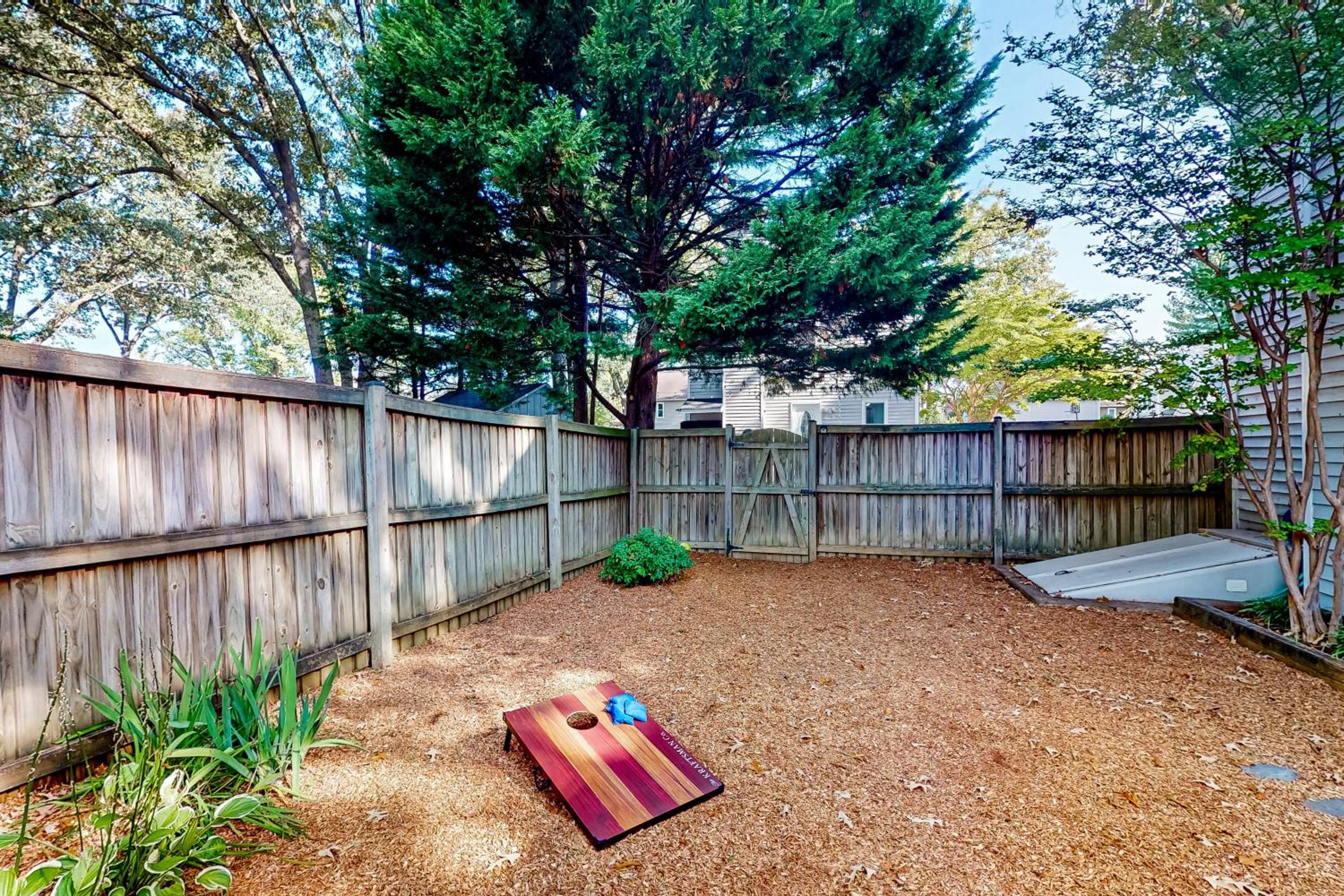 3BR Dog-Friendly Retreat with Fireplace and Patio