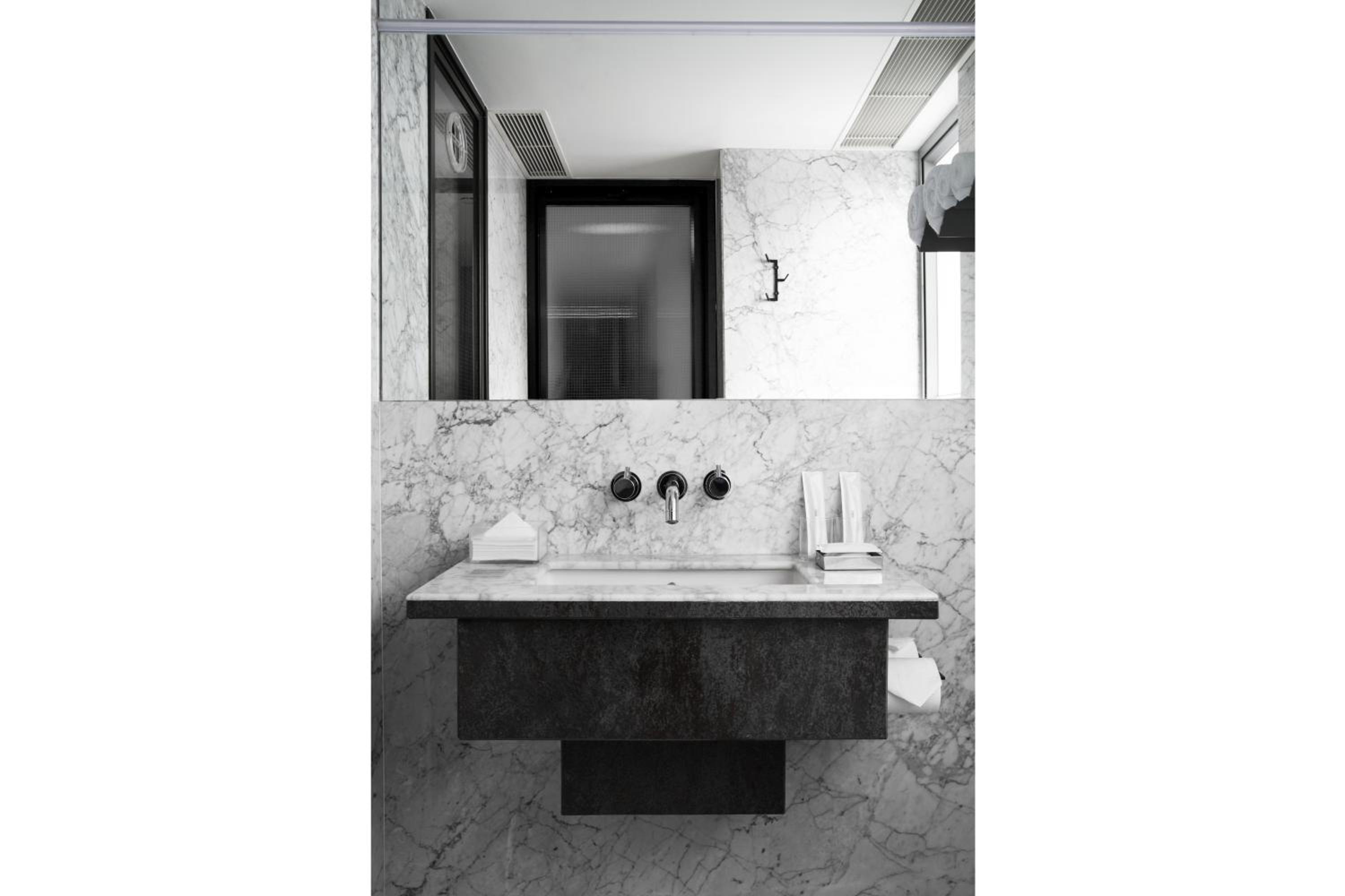 TUVE Hotel 3