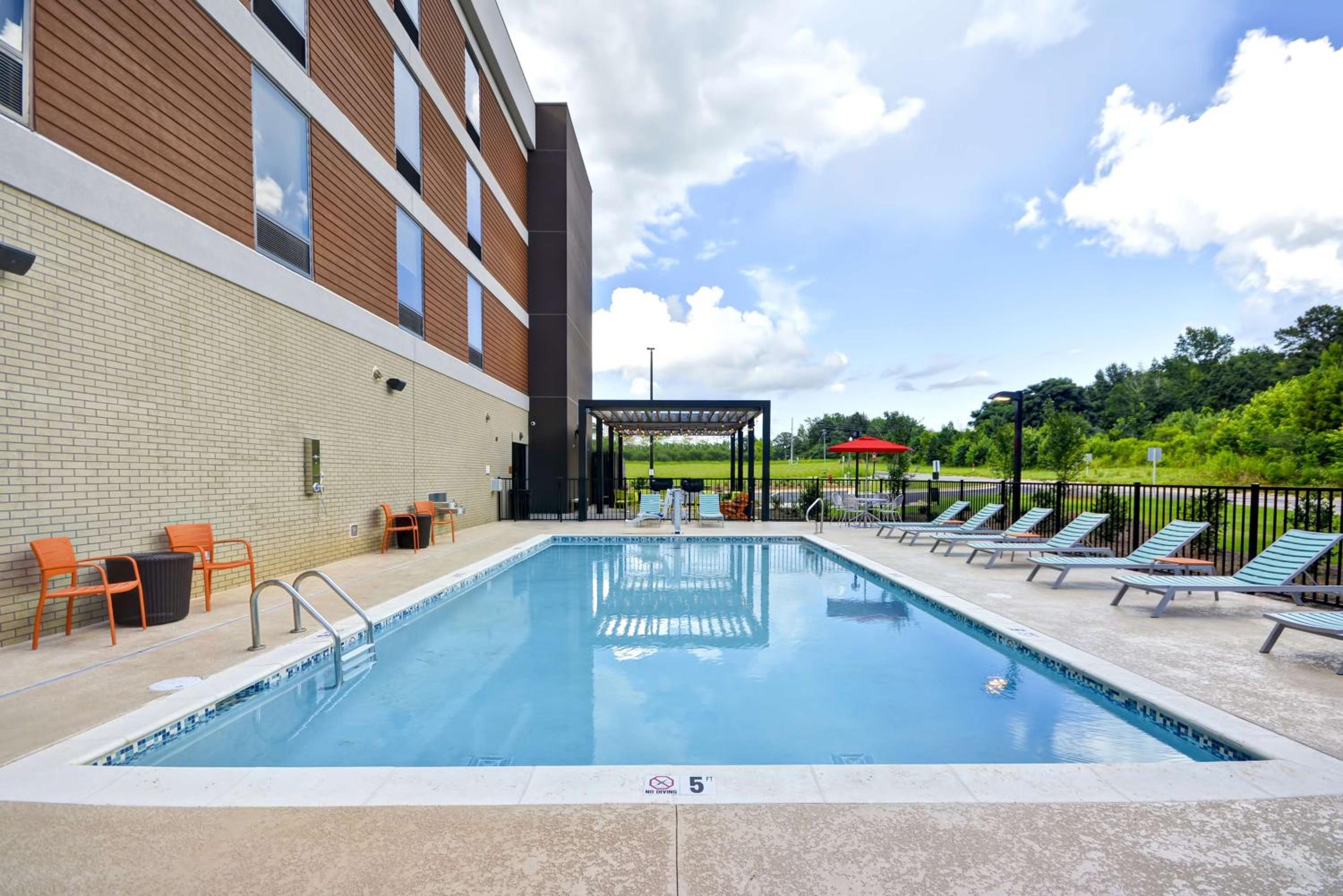 Opelika Vacations - Home2 Suites By Hilton Opelika Auburn - Property Image 30