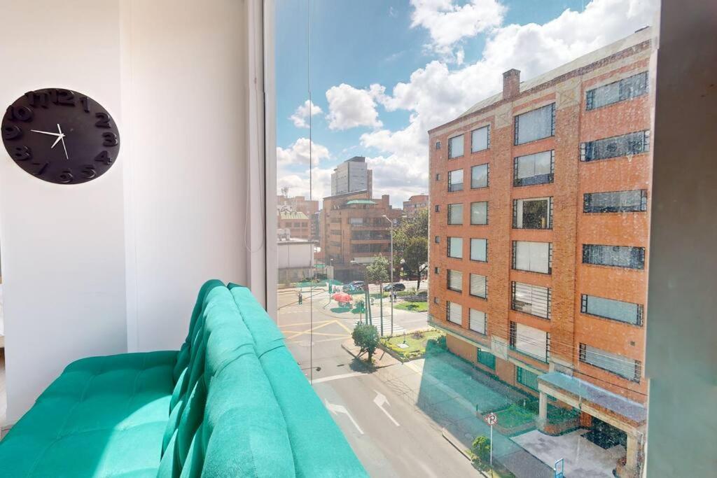 ESPECTACULAR APTO CON EXCELENTE VISTA EN CHICO