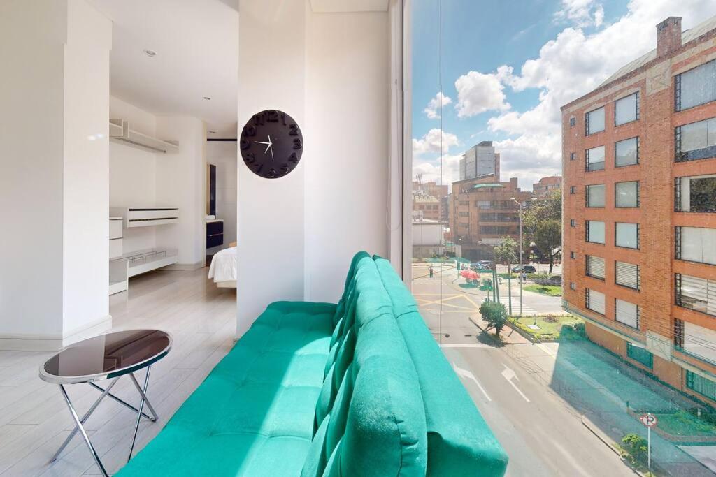 ESPECTACULAR APTO CON EXCELENTE VISTA EN CHICO