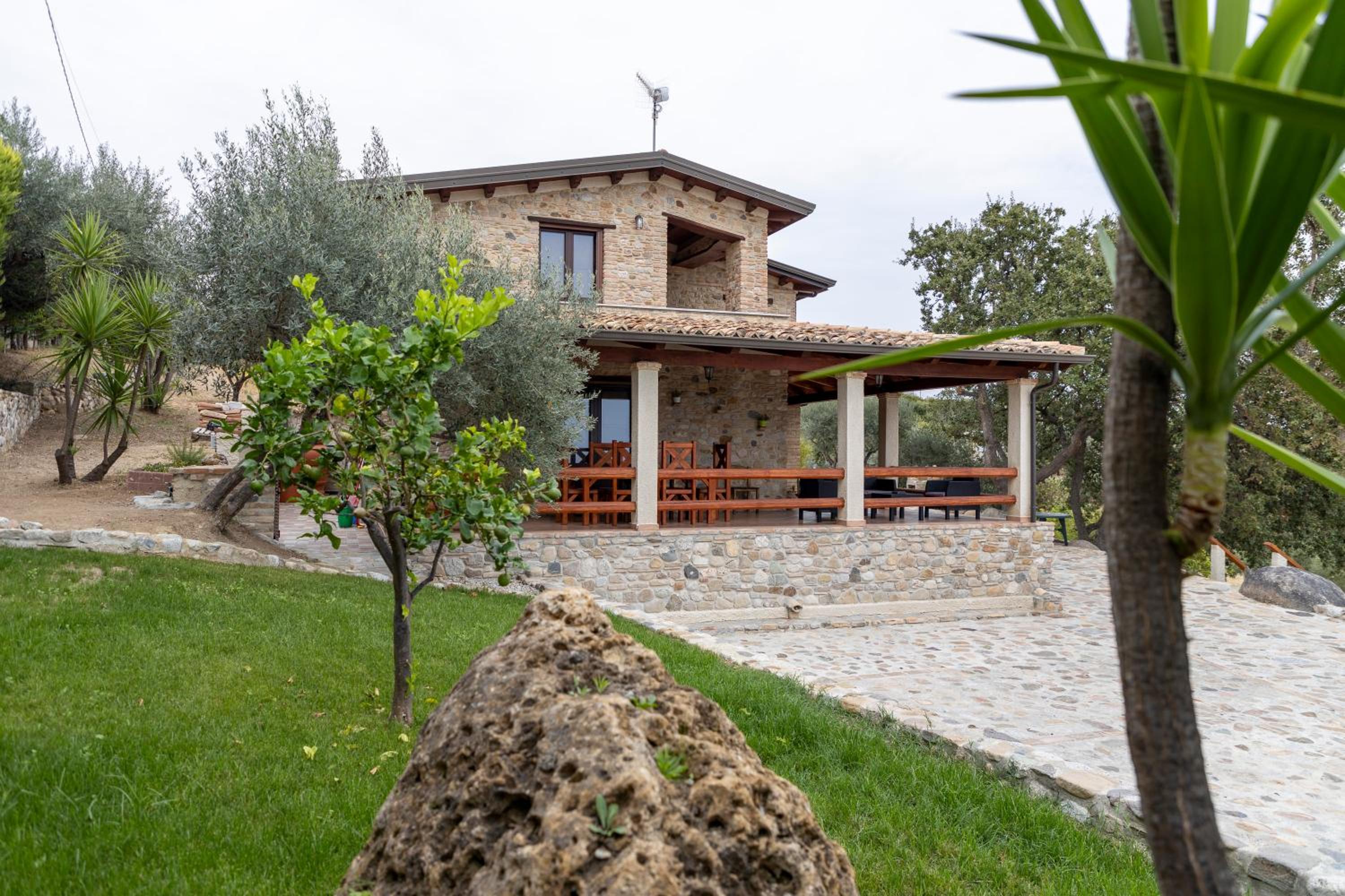 CASALE RO view 3