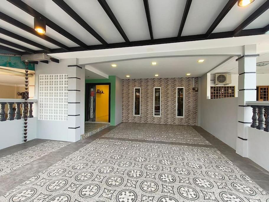 (WI-FI) Ipoh Holiday Big House double storey DR8 photo 8