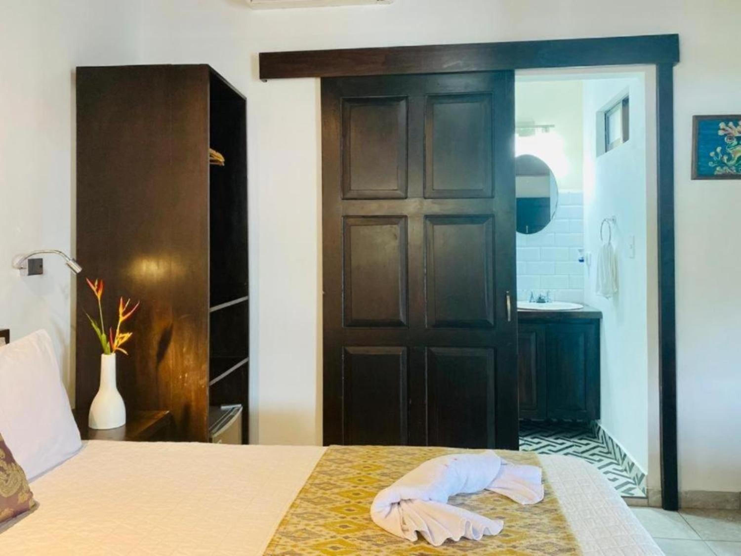 La Fortuna Lodge by Treebu Hotels