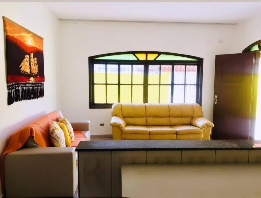 Casa 3 dormitórios Martim de Sá
