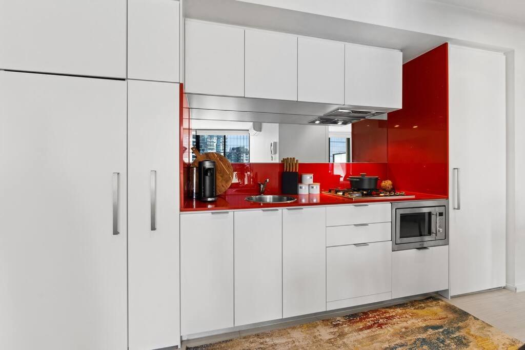 1BR APT Albert Lake& Crown& DFO& MEC
