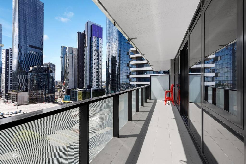 1BR APT Albert Lake& Crown& DFO& MEC