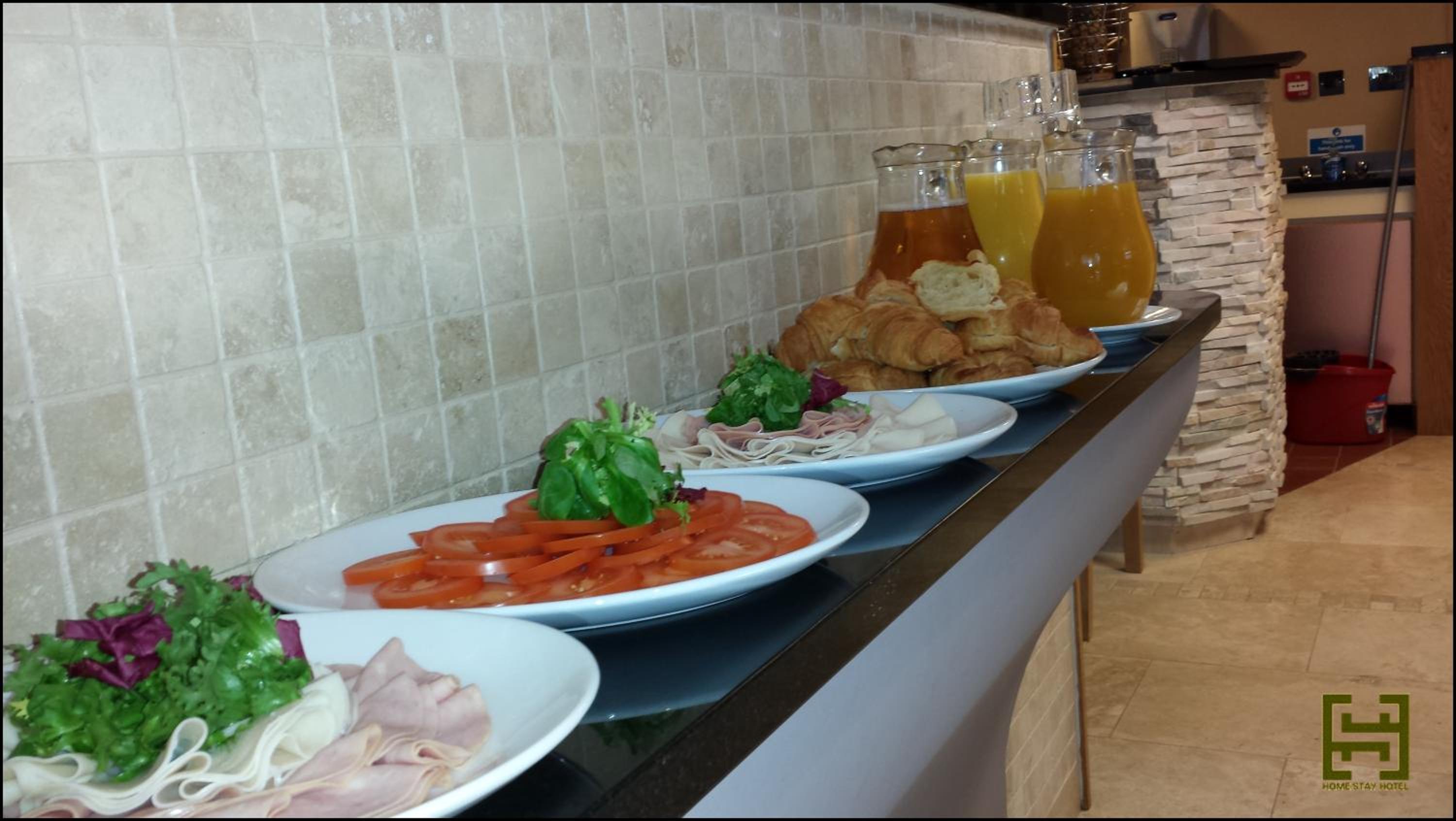 Hounslow Vacations - Homestay Hotel Heathrow - Property Image 4