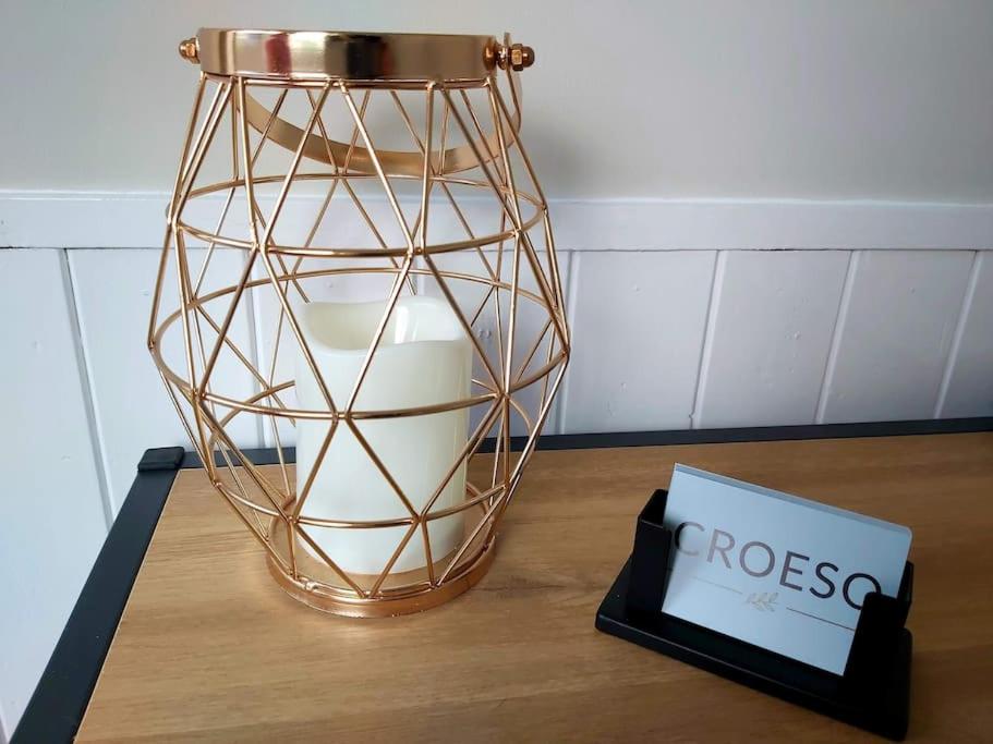 Croeso; Cosy and ideally located for mountains and beaches