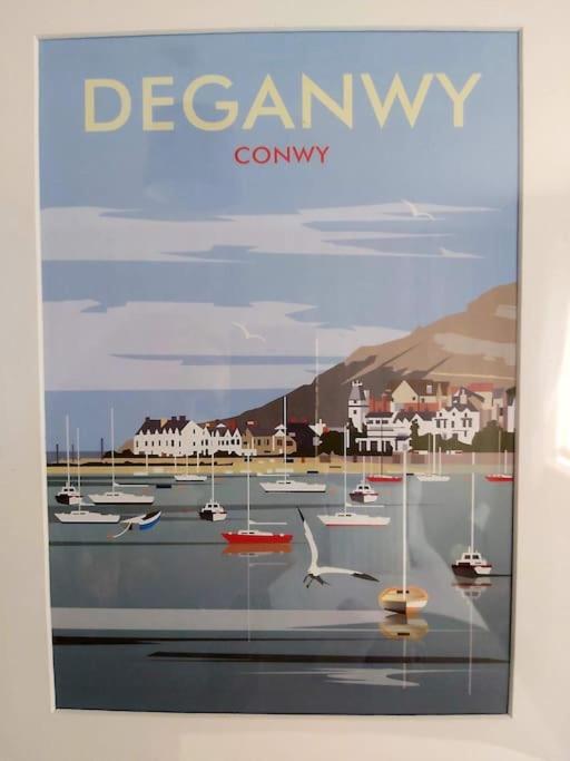 Croeso; Cosy and ideally located for mountains and beaches