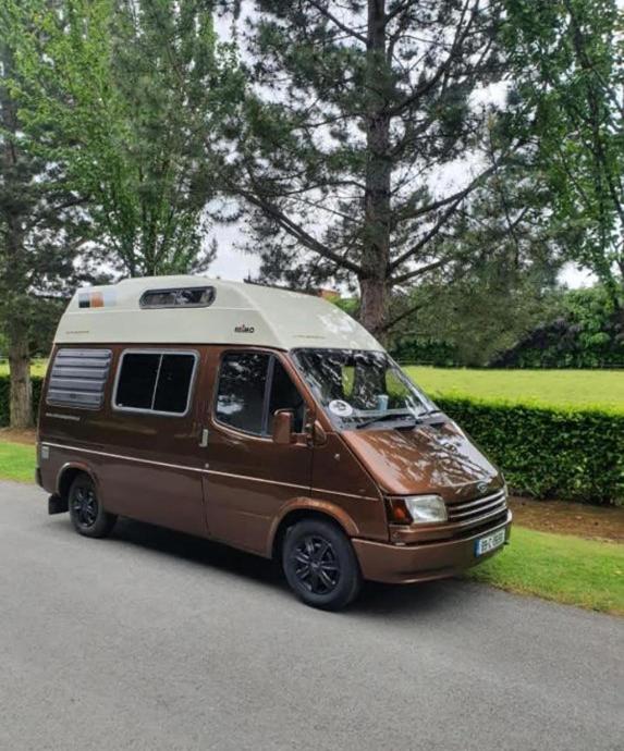 RETRO CAMPER HIRE LTD Campervan Hire Company