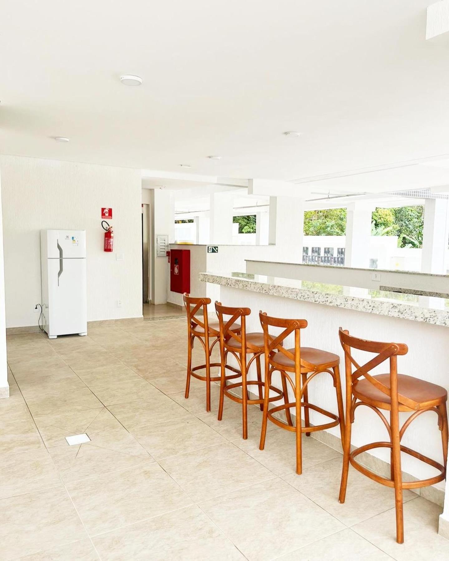 Apartamento Ubatuba-Praia Grande Locação Lopes