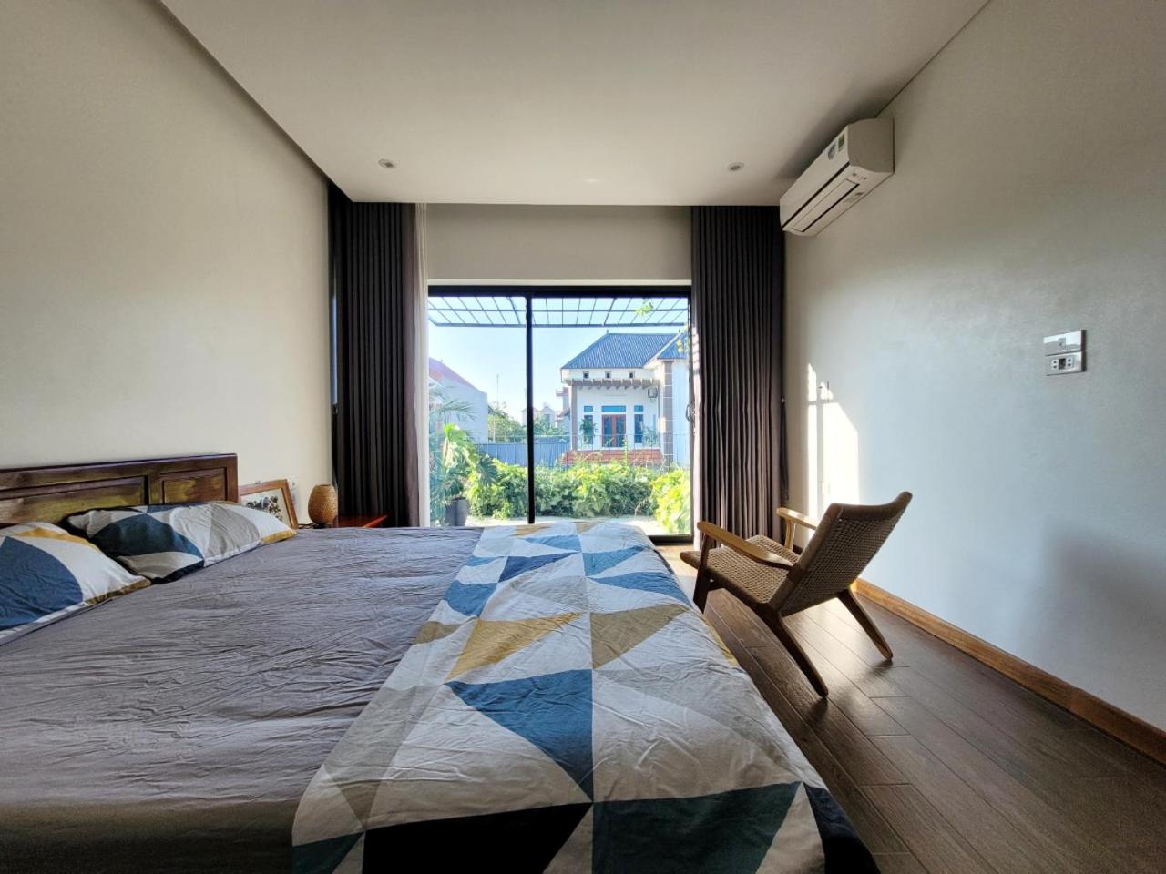 Noi Bai Flight Path Homestay