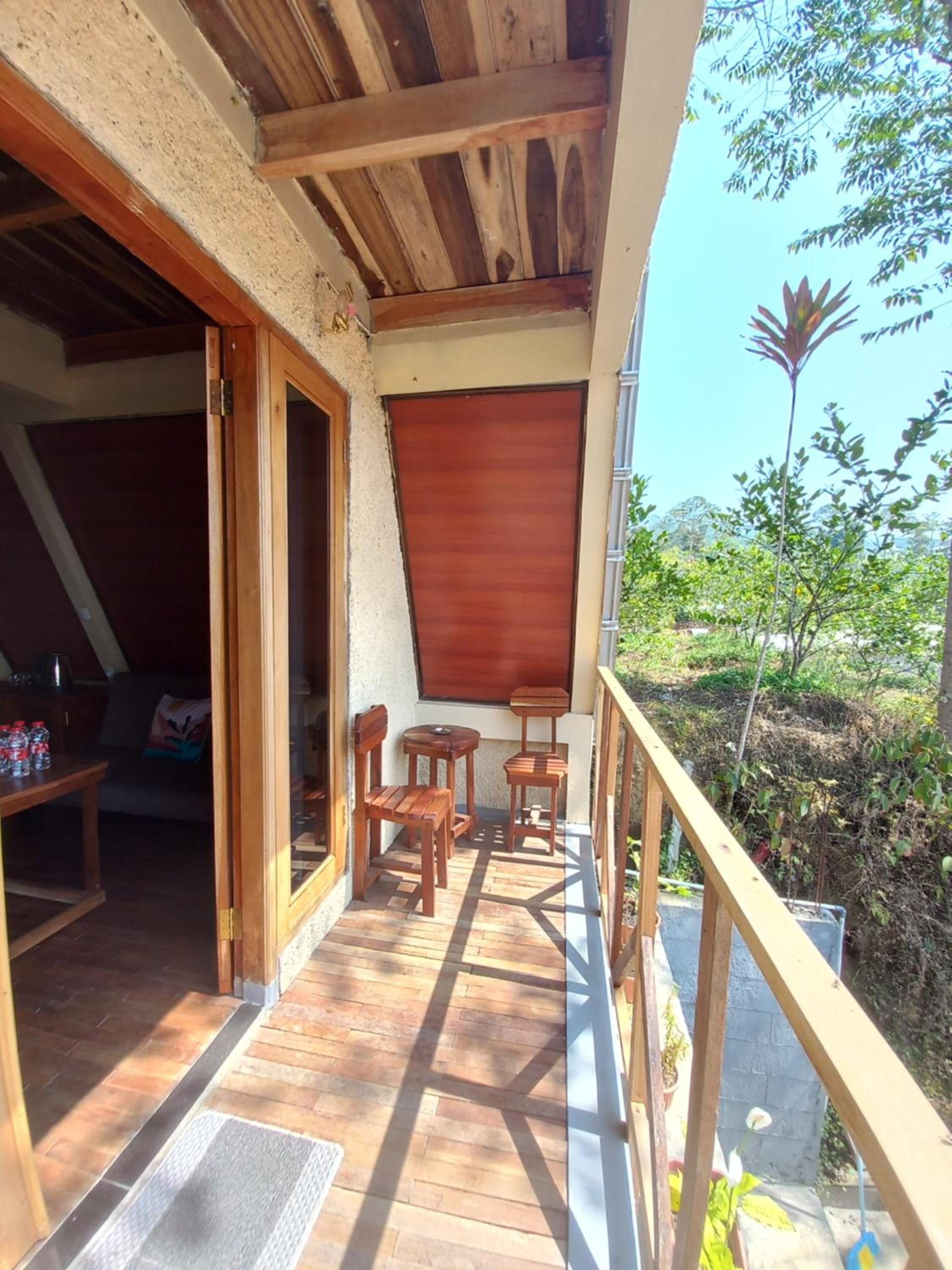 Agora Home