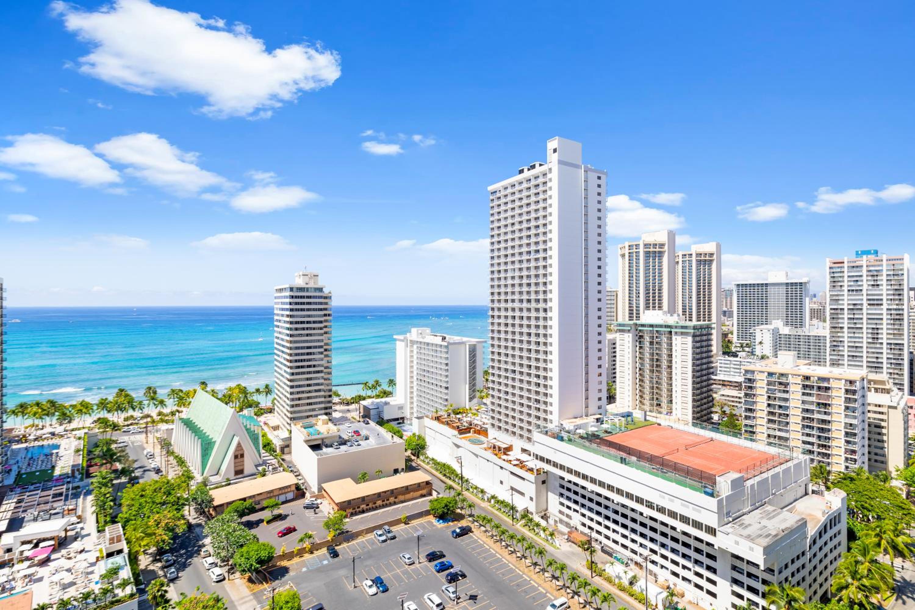 25th Floor Ocean View, Steps to Waikiki Beach, Free Parking view 2