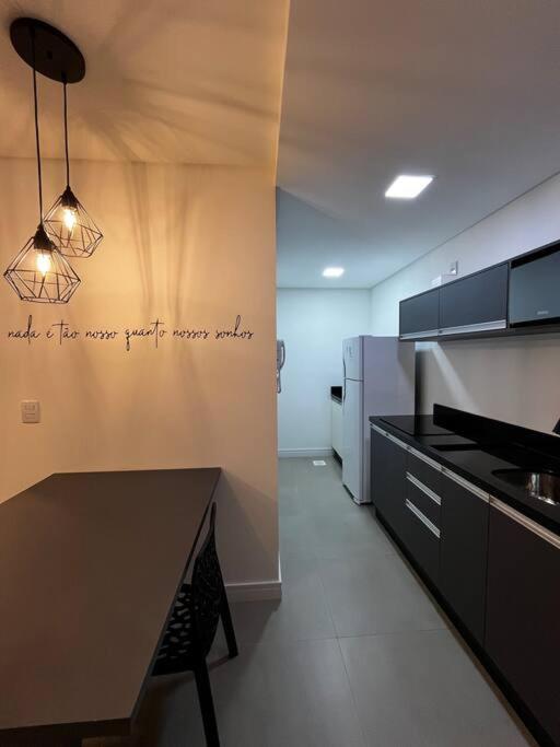 Loft moderno, aconchegante e bem localizado!