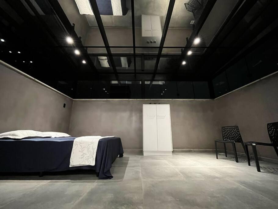 Loft moderno, aconchegante e bem localizado!