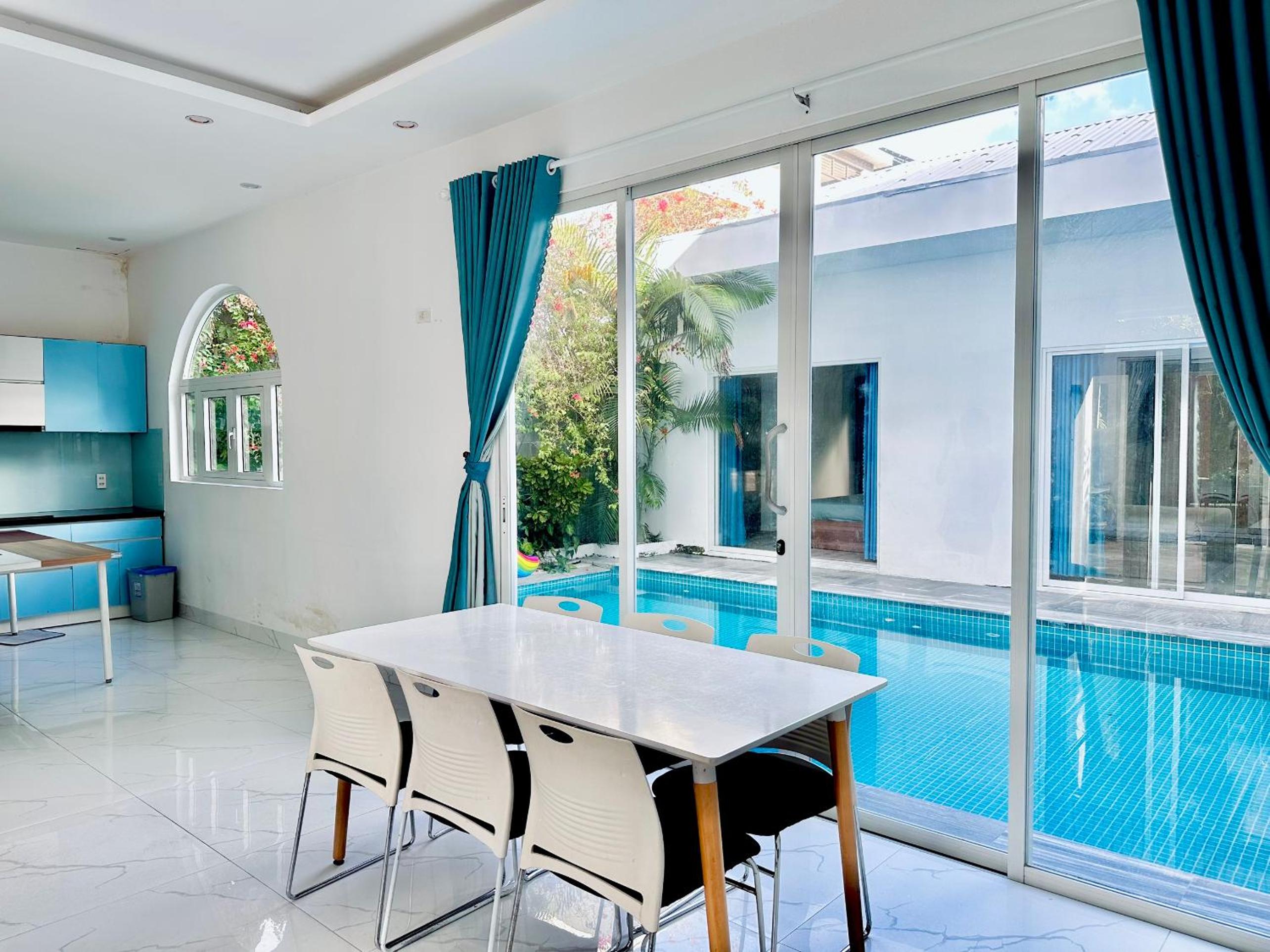 7BRs POOL VILLA VIBE SANTORINI NEAR BEACH view 3