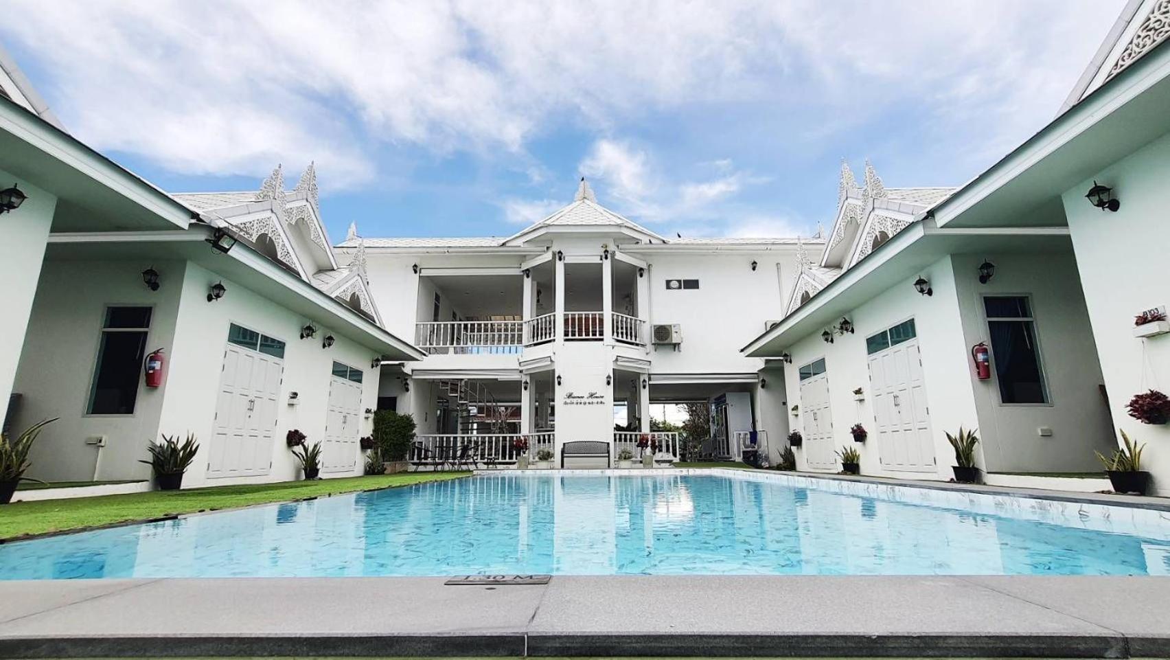 Hotel Bianco House Resort - Image 1