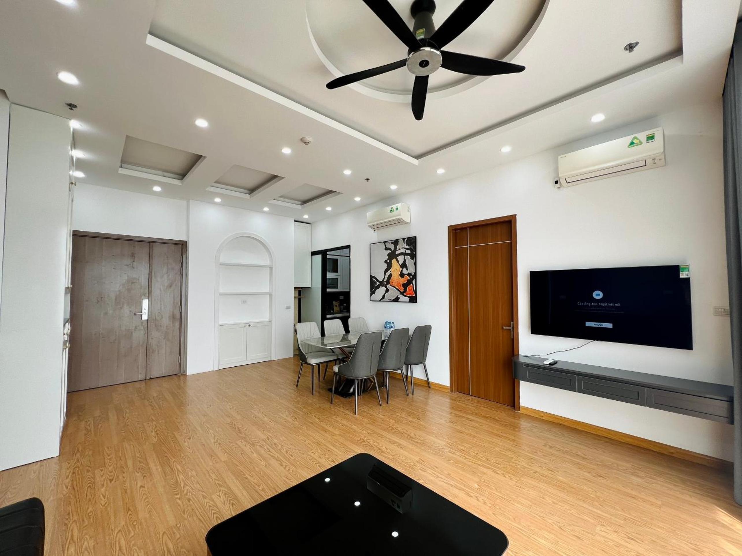 Vinhomes Skylake Private 4Brs Apt near Keangnam