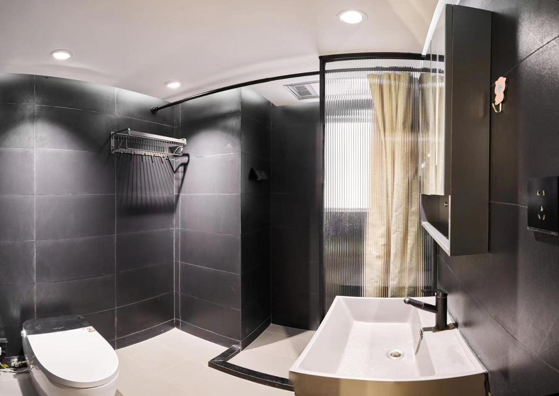 Datong Elite Apartment, Peoples Square, CBD