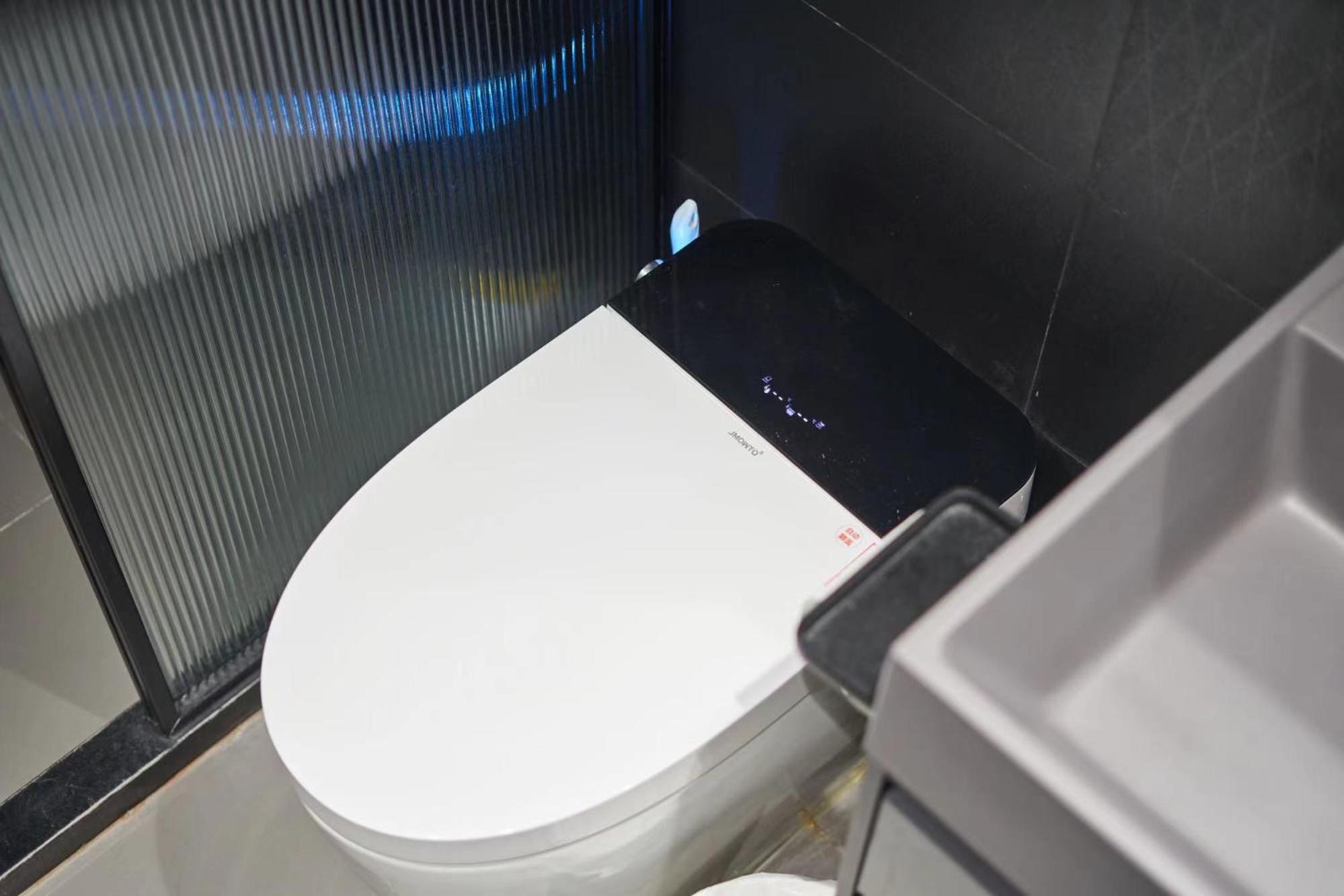 Datong Elite Apartment, Peoples Square, CBD