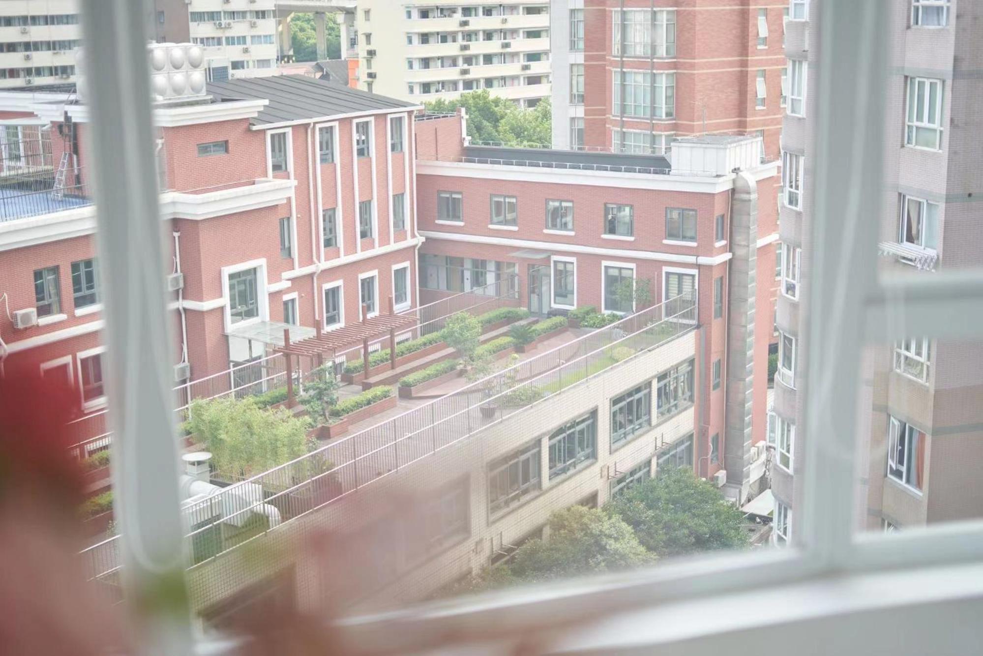 Datong Elite Apartment, Peoples Square, CBD