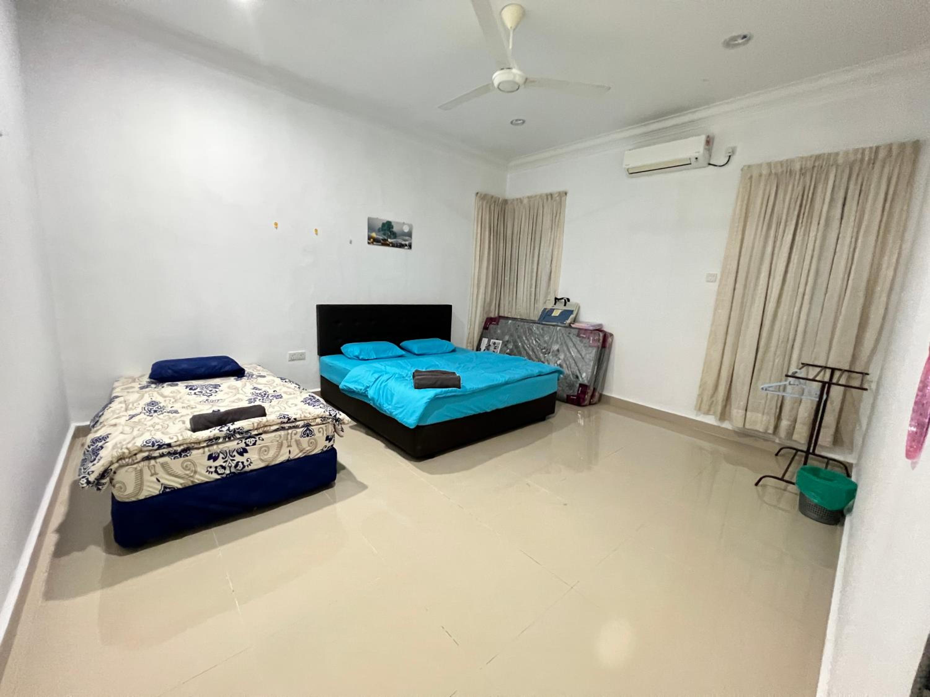 EMPIRE HOMESTAY PAKA ROOM 2 photo 1