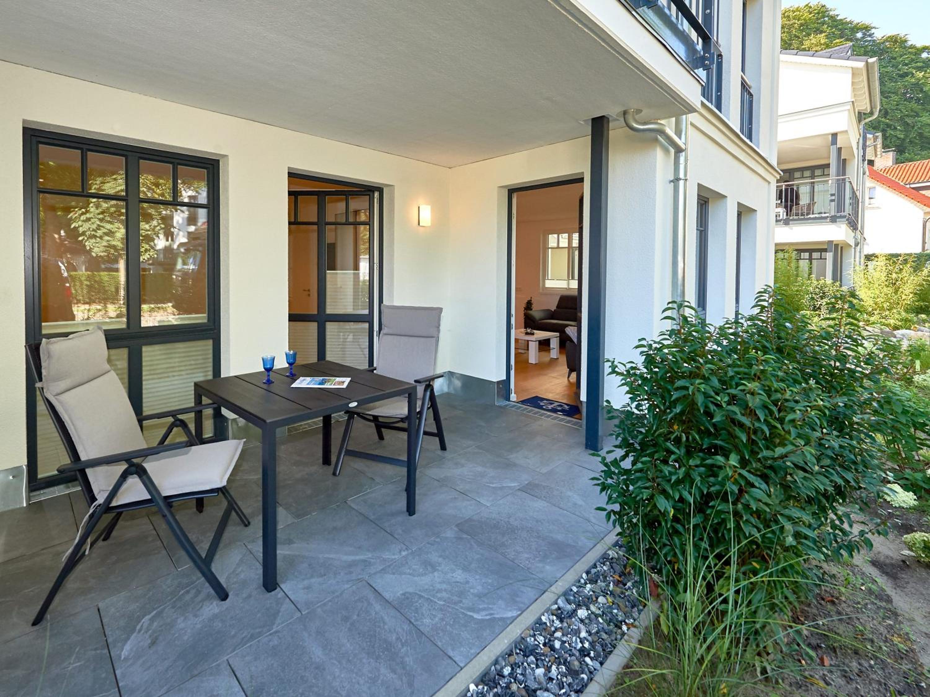 Villa Beatrice in Binz - WG 2 mit Terrasse strandnah