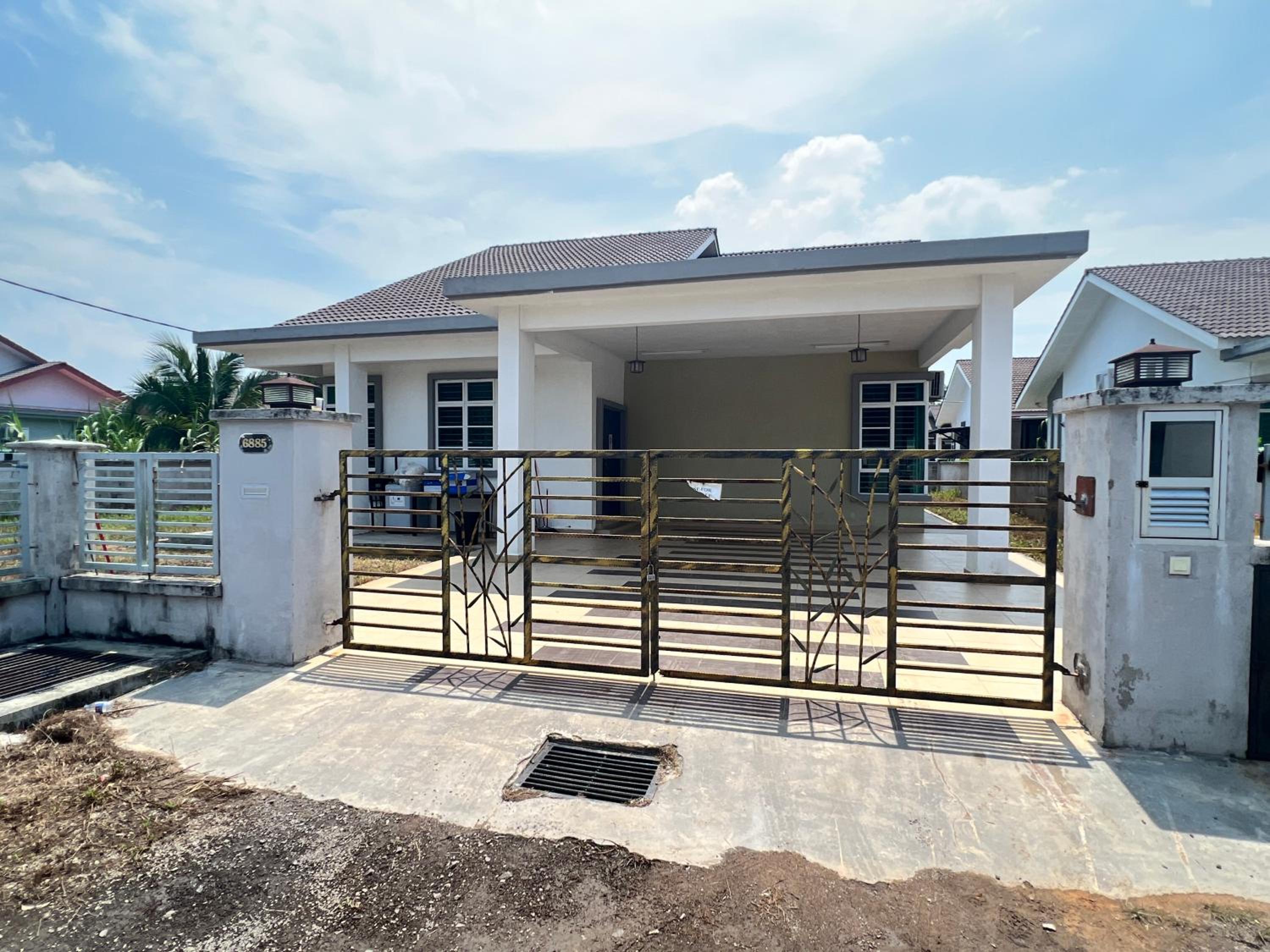 EMPIRE HOMESTAY PAKA ROOM 3A photo 2