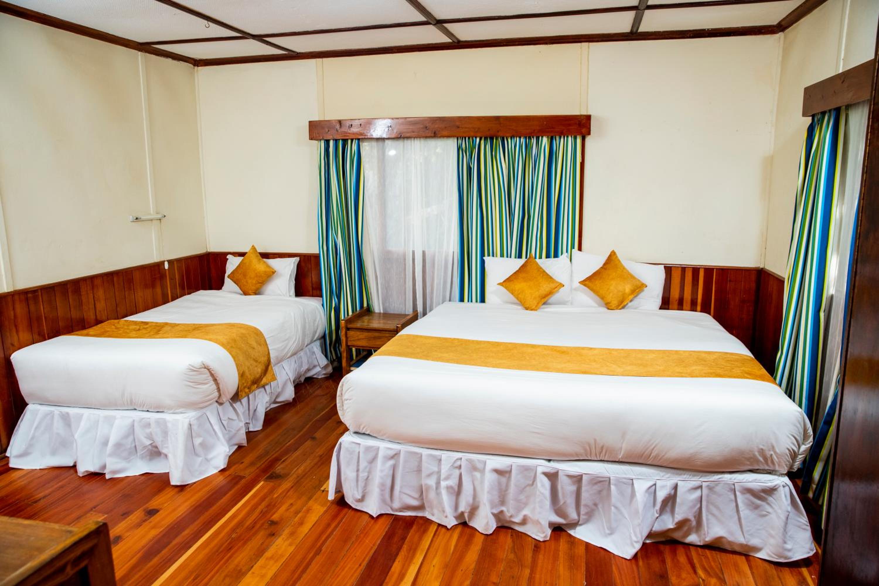 Naro Moru River Lodge
