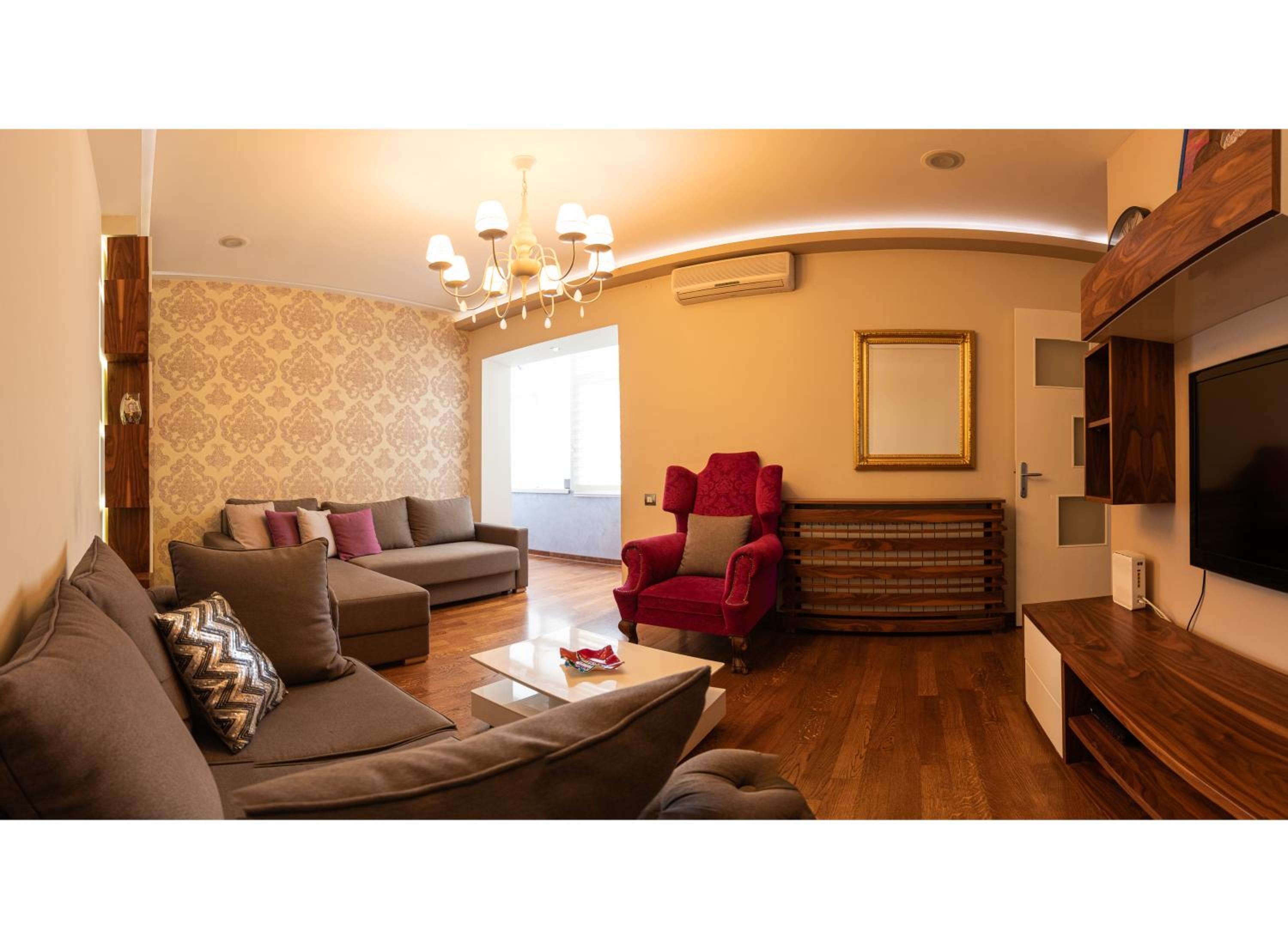 City Center Apartment