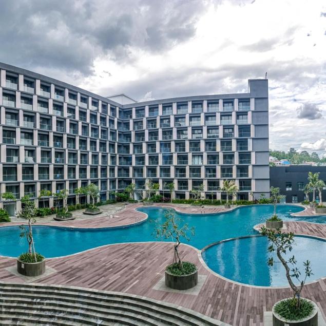 Hotel Skylounge Balikpapan by Wika Realty - Image 1