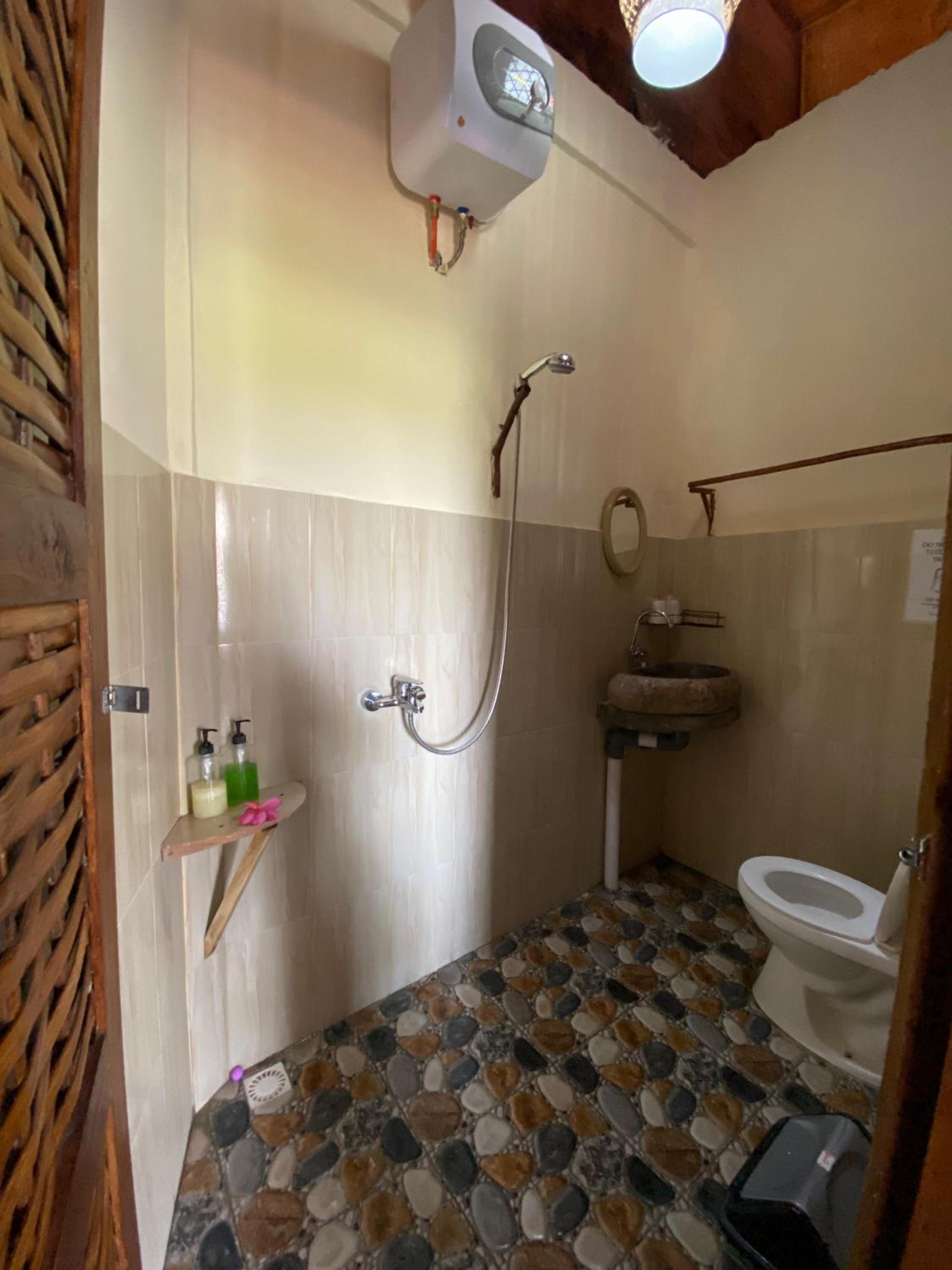 Photo 11
