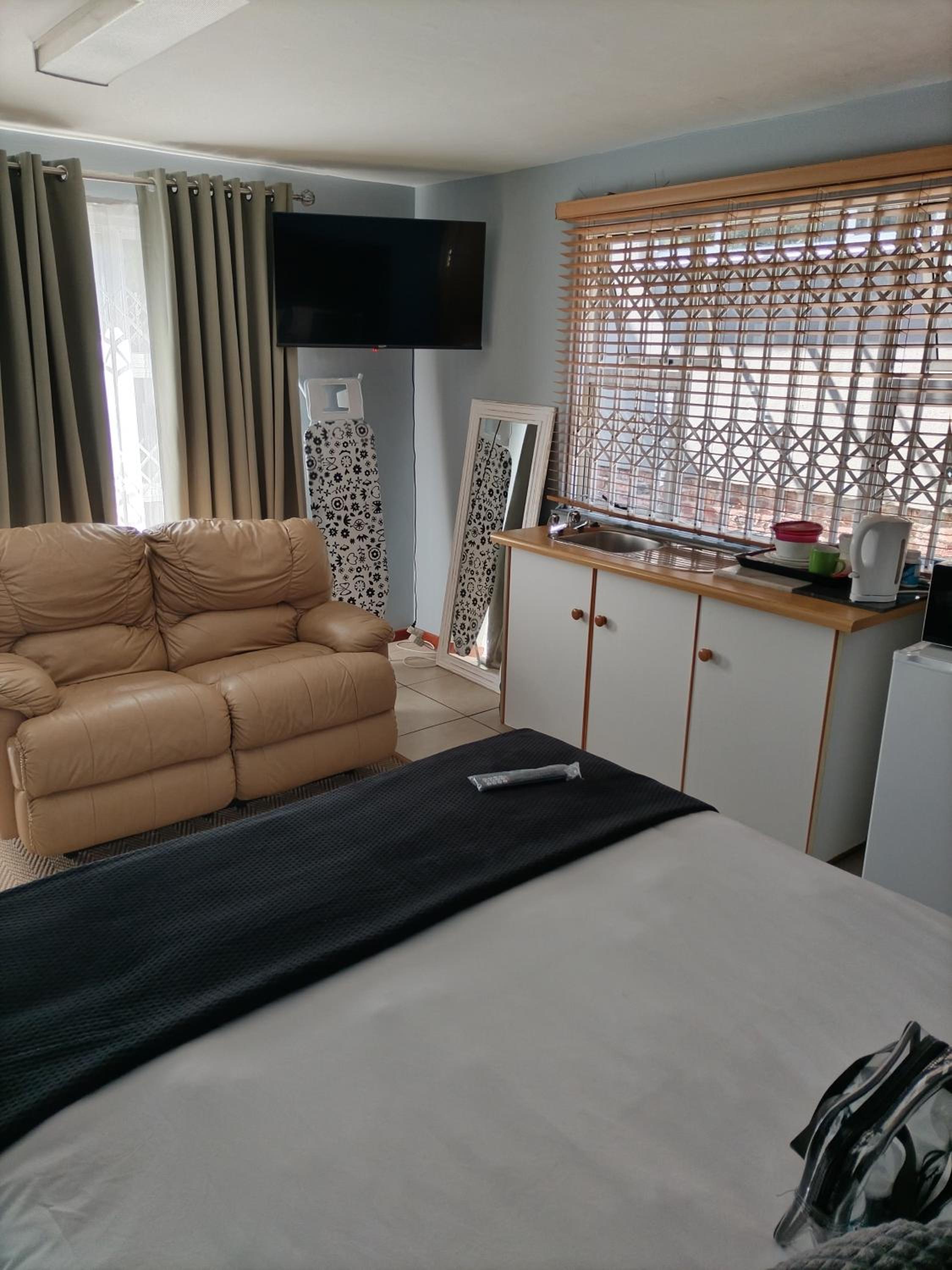 2 on Haig Accommodation, Selbourne, East London view 3