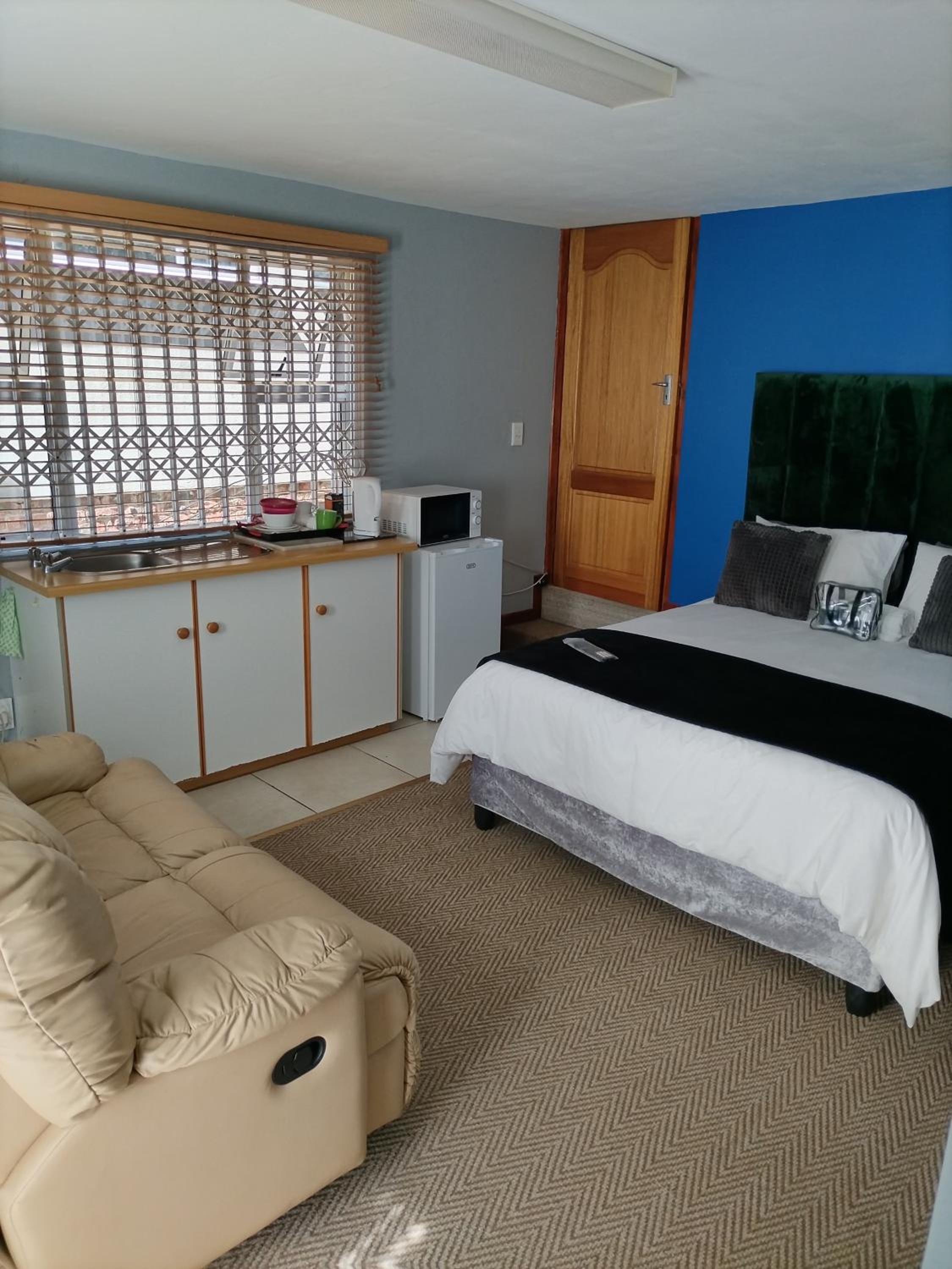2 on Haig Accommodation, Selbourne, East London view 5