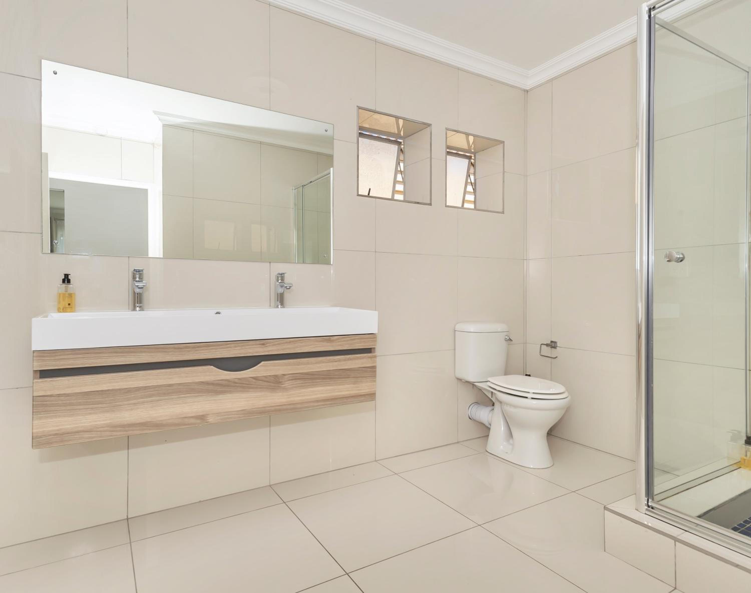 Ocean Way Villas - Self Catering view 3