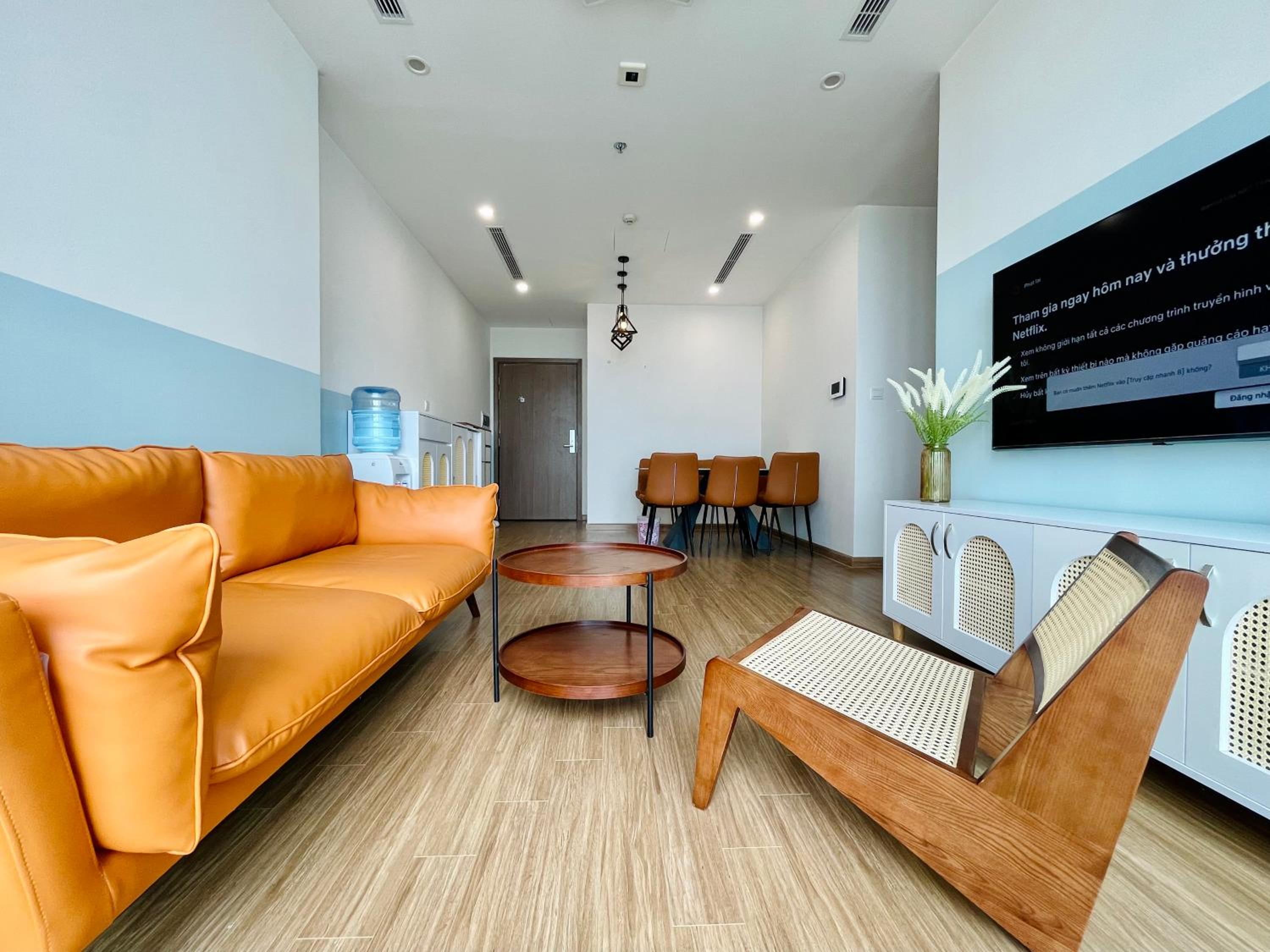LUXURY APARTMENT VINHOMES SKYLAKE 5min to KEANGNAM