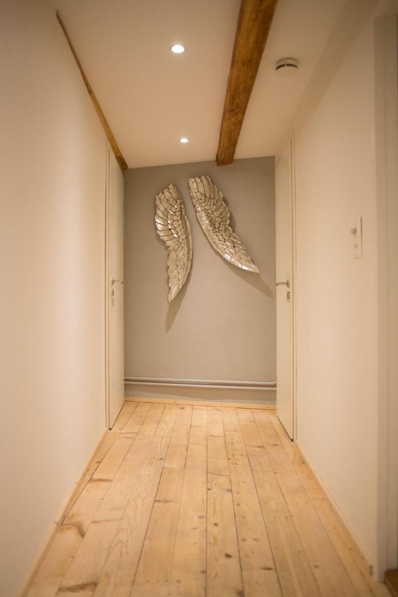 Photo 52