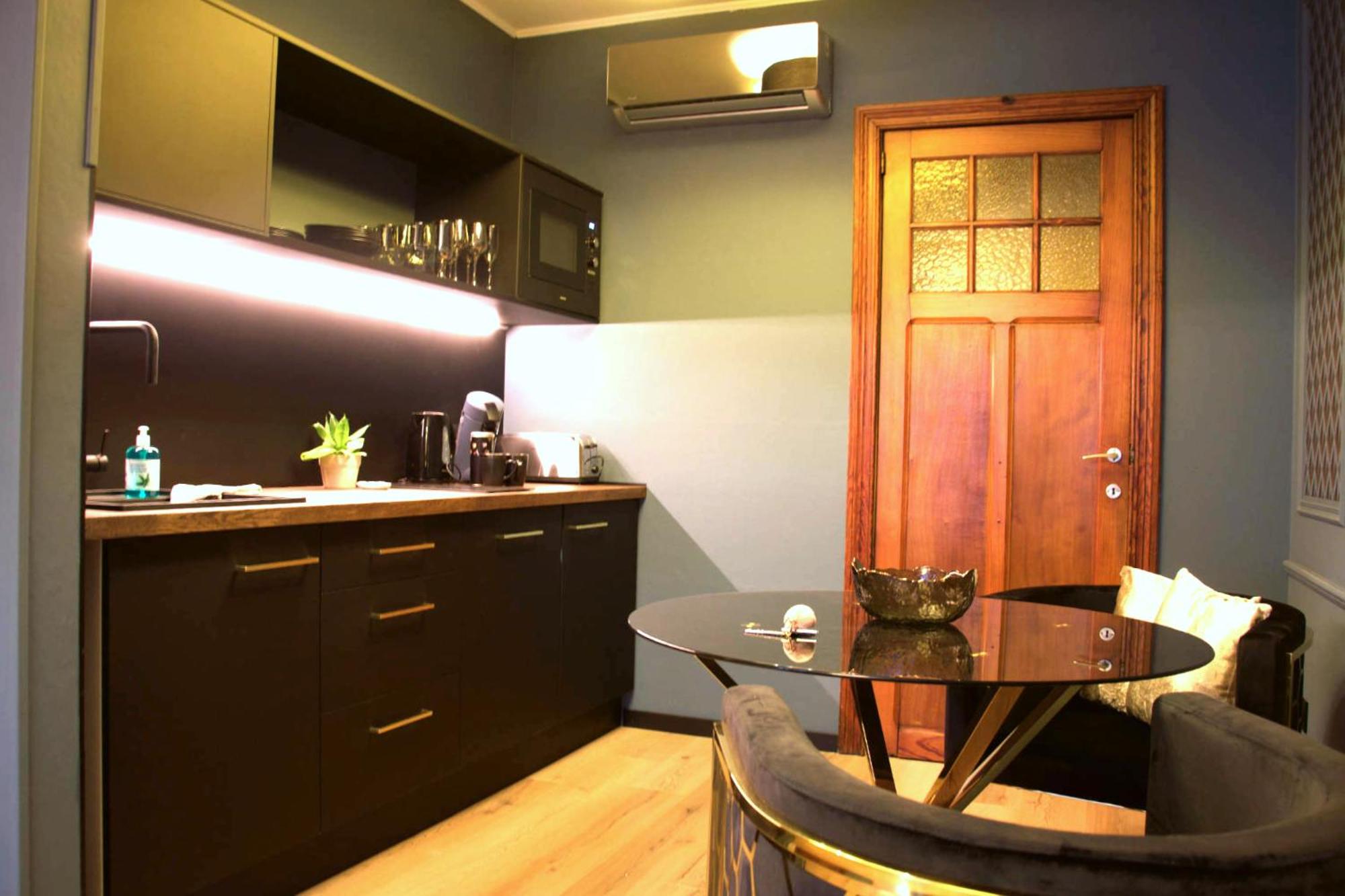 Romantic Suite Boudoir-bleu -ADULTS ONLY-