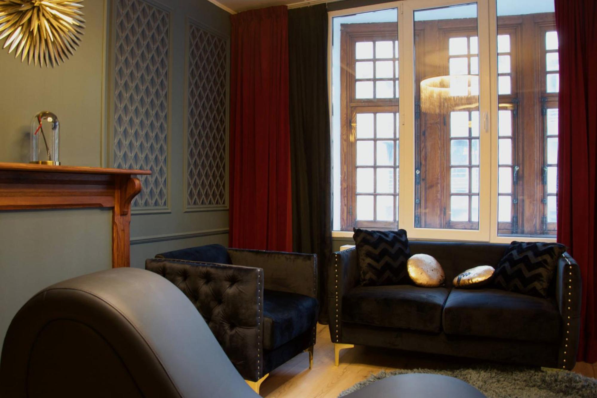 Romantic Suite Boudoir-bleu -ADULTS ONLY-
