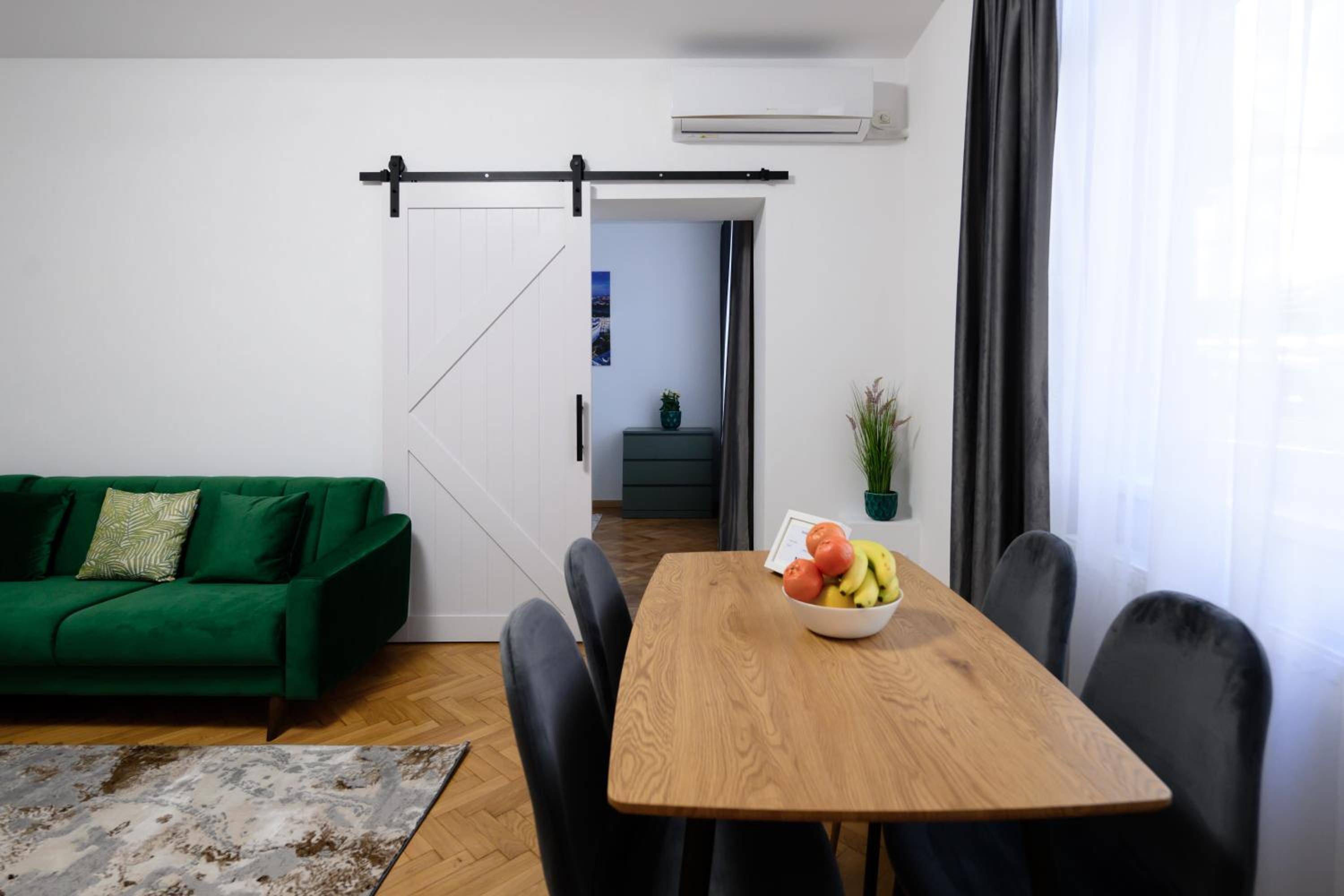 Apartament Dacia
