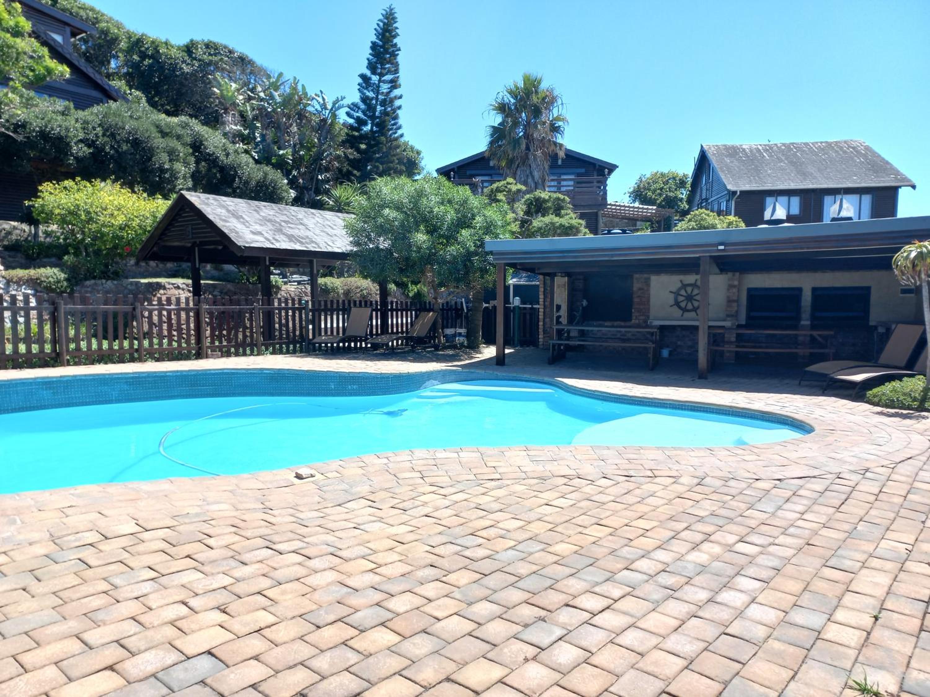 The beach cabin with pool view 3